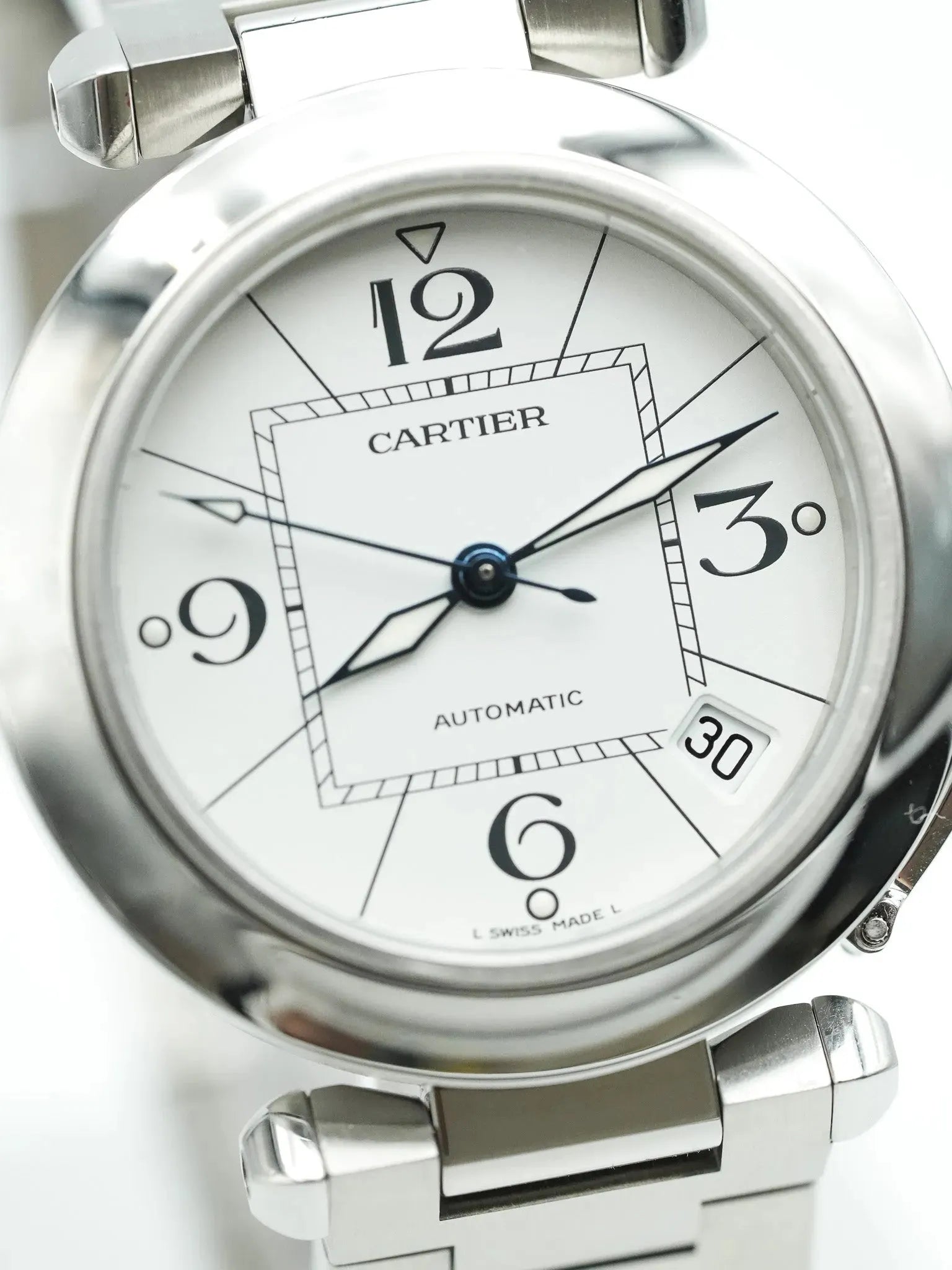 Cartier - Pasha Date 35mm White Dial - 2000s 