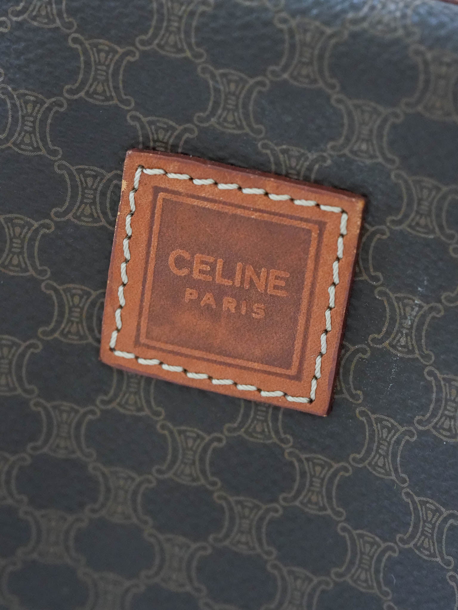 Celine - Pochette en cuir Triomphe