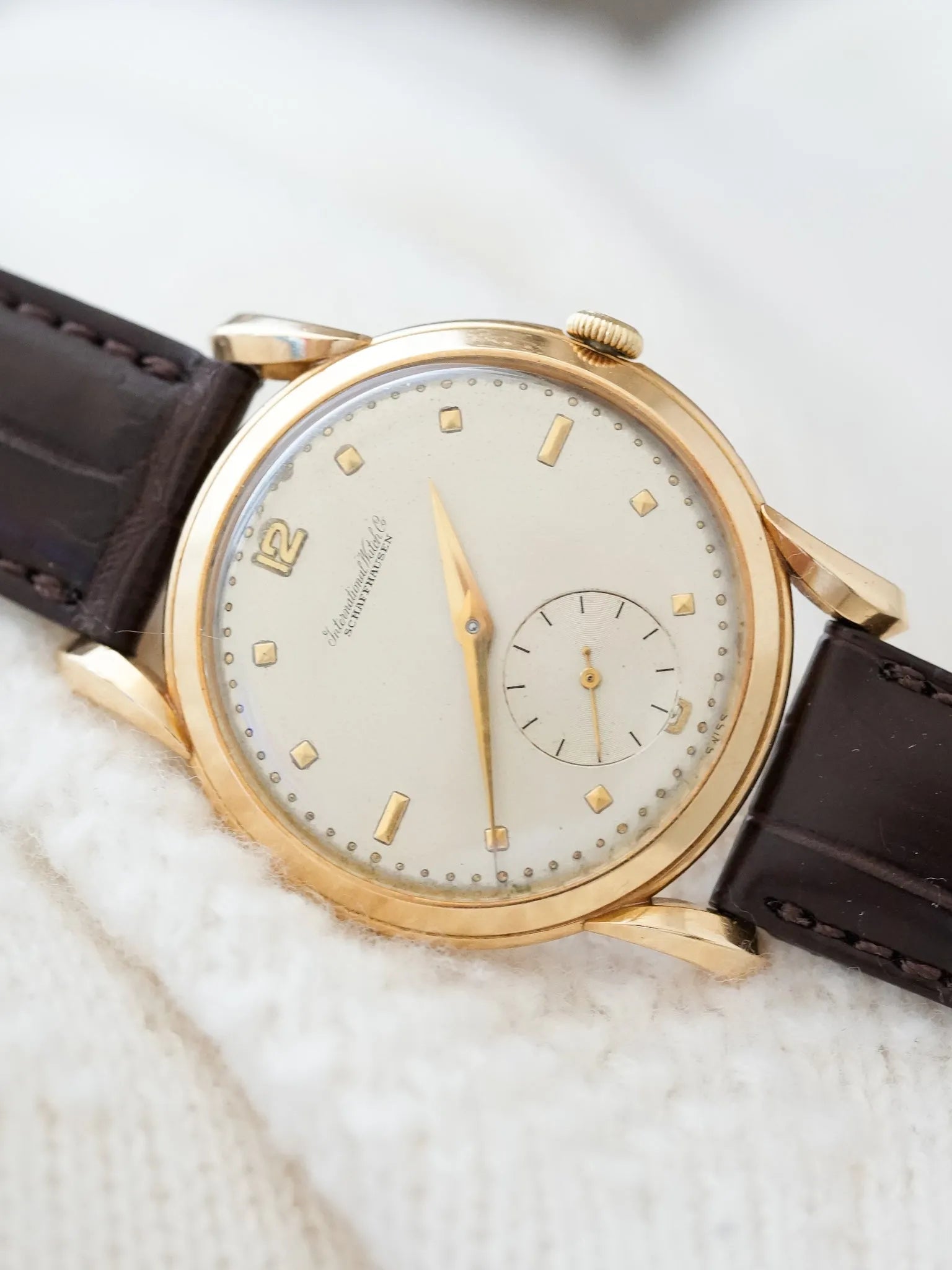 IWC - Calatrava Or jaune 18k Tear Drops Lugs - 1940s