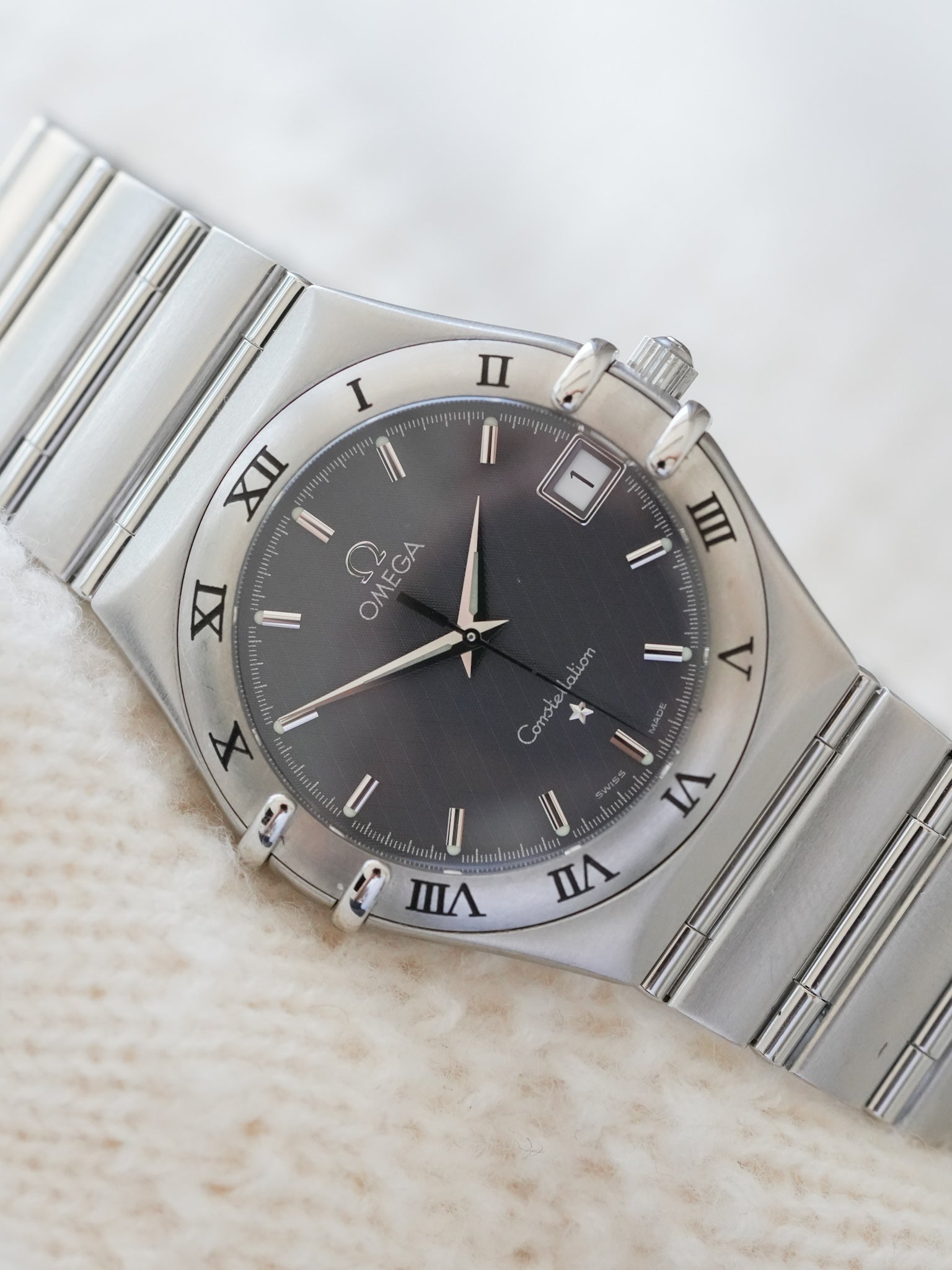 Omega - Constellation Manhattan 1512.40 Antracita Nido de abeja Acero - 1998 