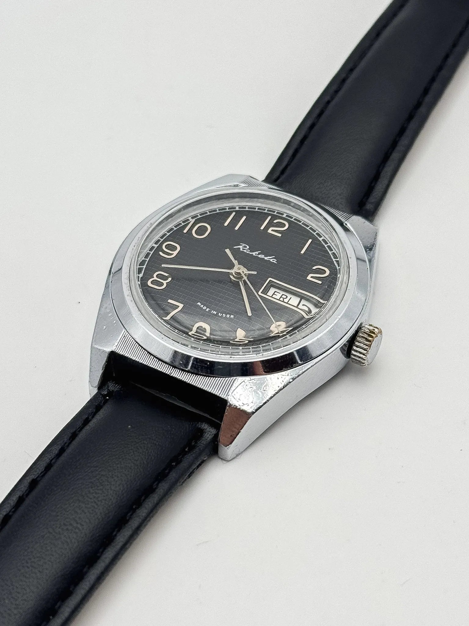 Raketa - Daydate Nid d'abeille Noir - 1980s