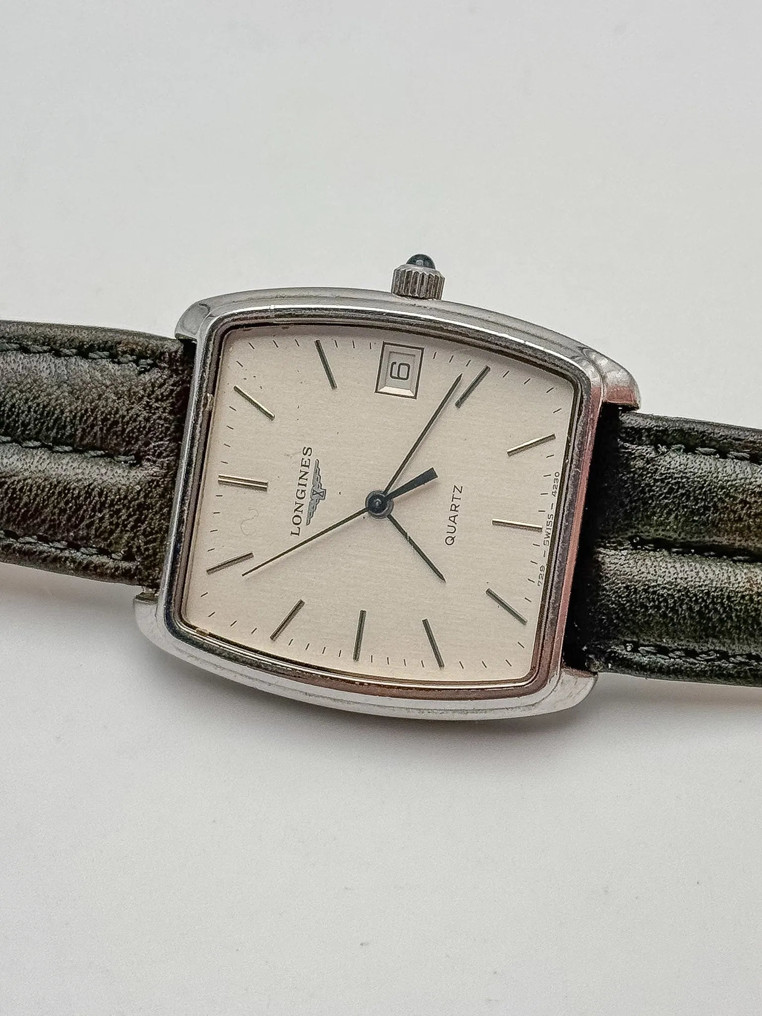 Longines - Tonneau XL Cadran Acier - 1980s