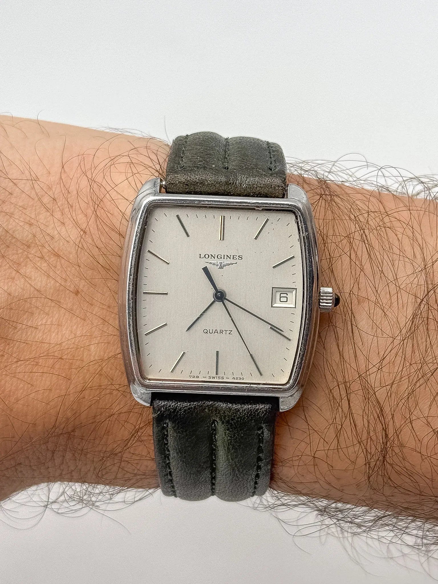 Longines - Tonneau XL Cadran Acier - 1980s