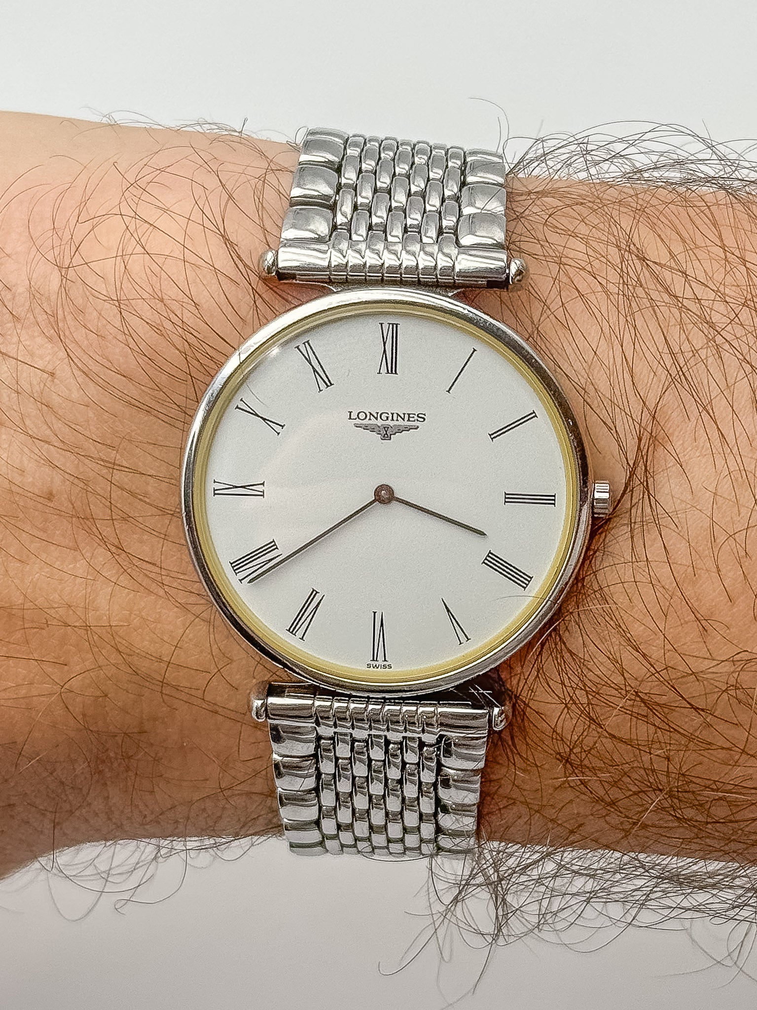 Longines - La Grande Classique Extra Plat acier maille cadran blanc - 1990s