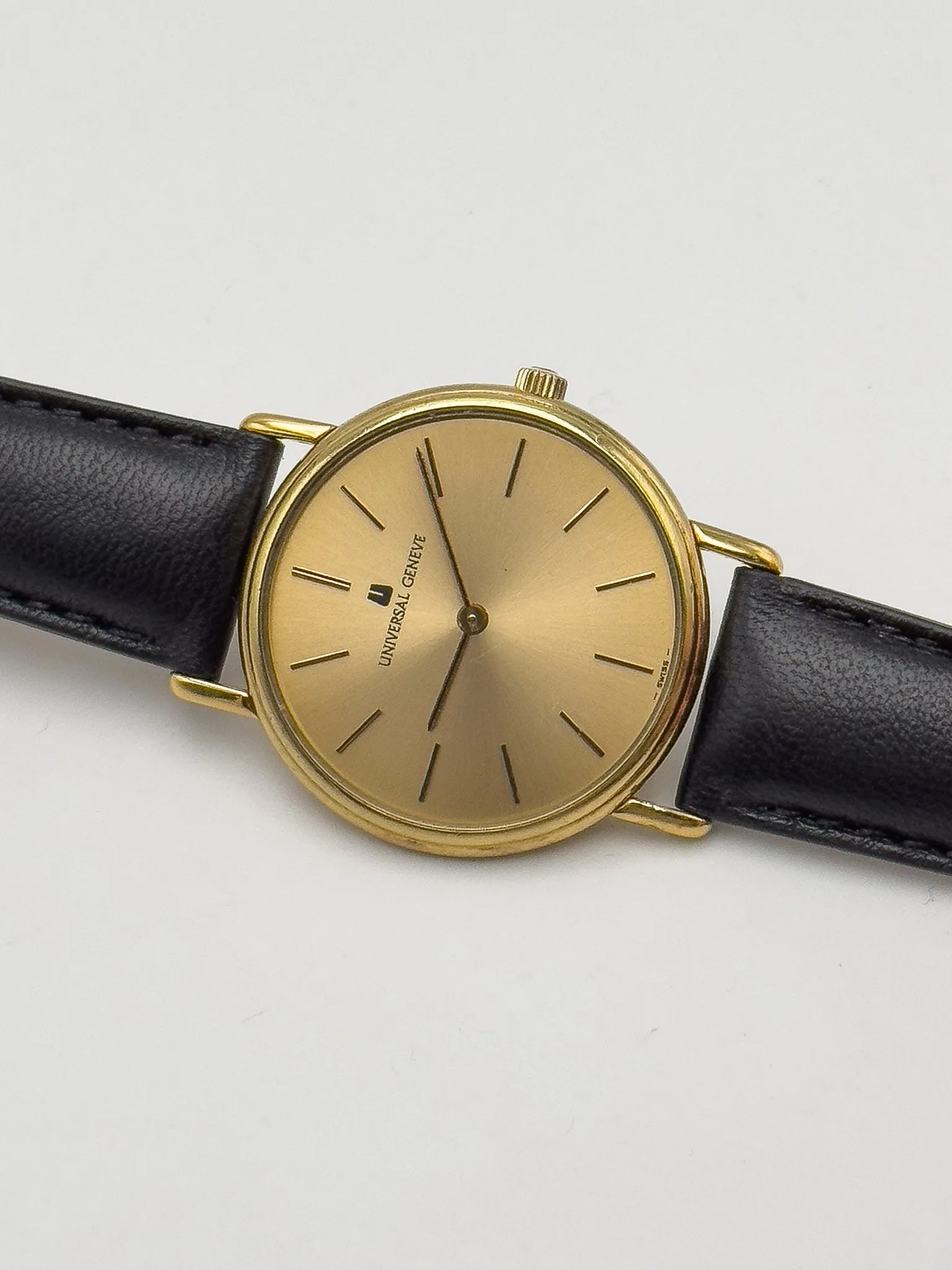 Universal Genève - Gold Circle Ultra Slim - 1980s