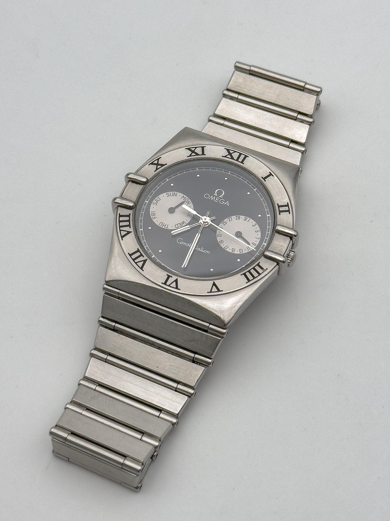 Omega - Constellation Manathan Daydate Black - 1990-е гг.