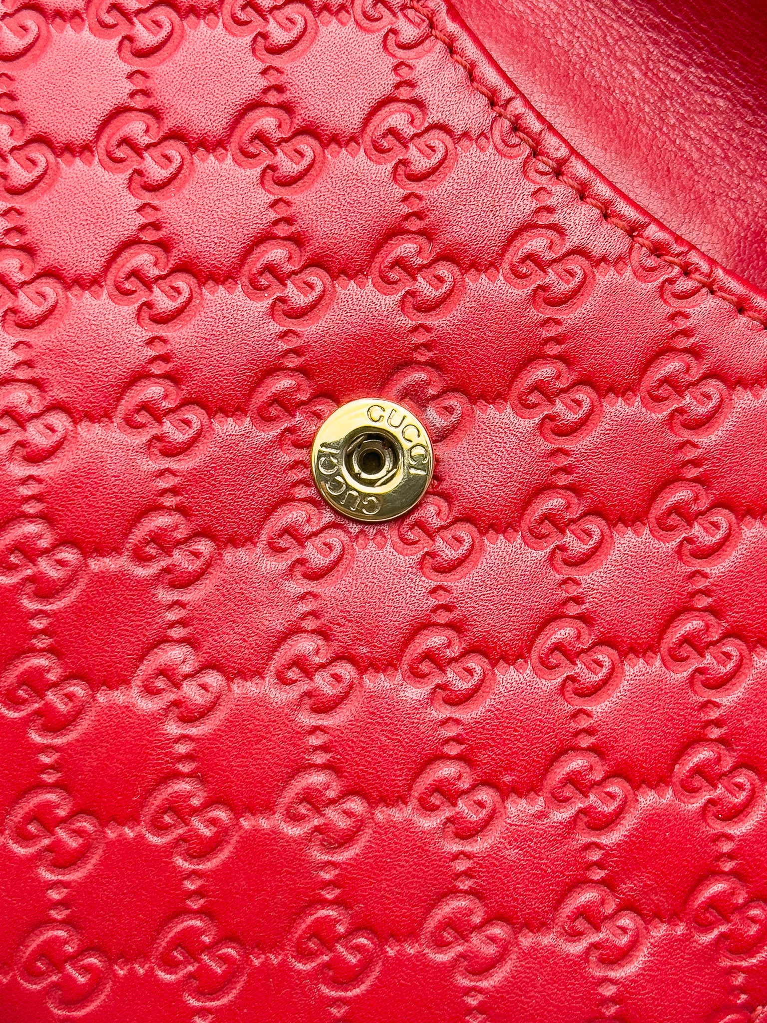 Gucci - Portefeuille en cuir GG Rouge