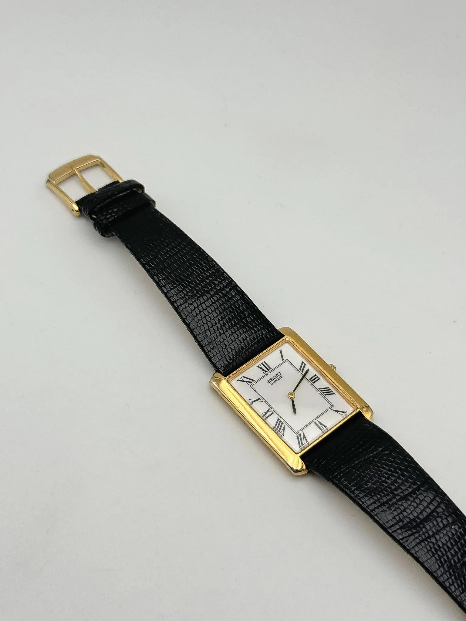 Seiko - Tank Plaqué Or Cadran blanc Cabochon - 1981