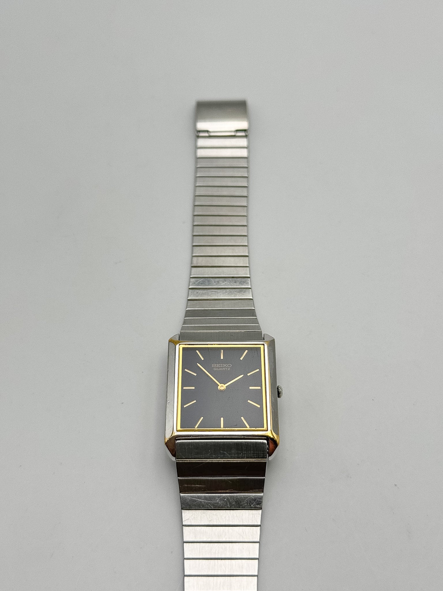 Seiko - Bracelet Acier Cadran noir - 1993