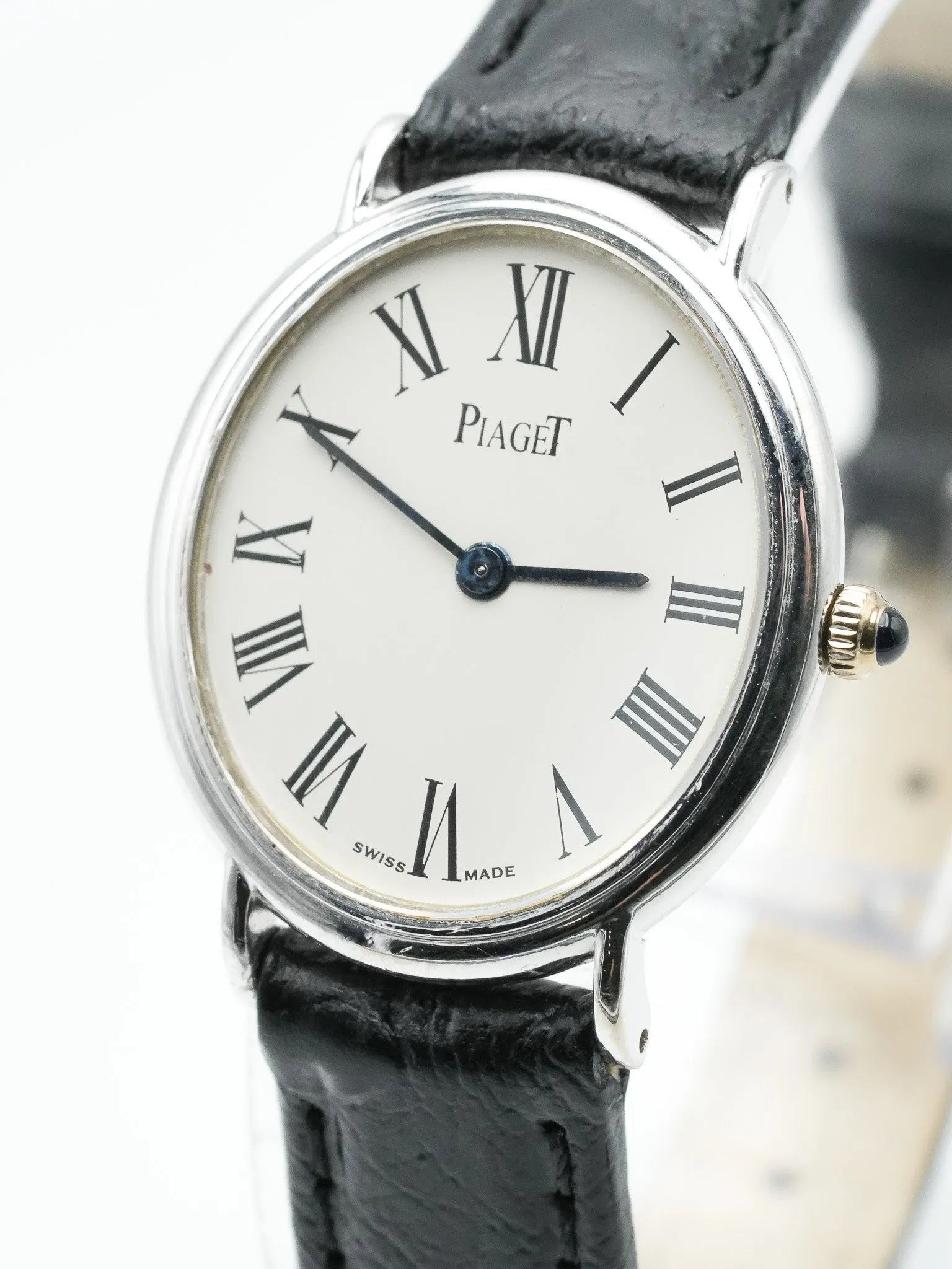 Piaget - 9822 Peite Ellipse Or blanc 18K - 1980s