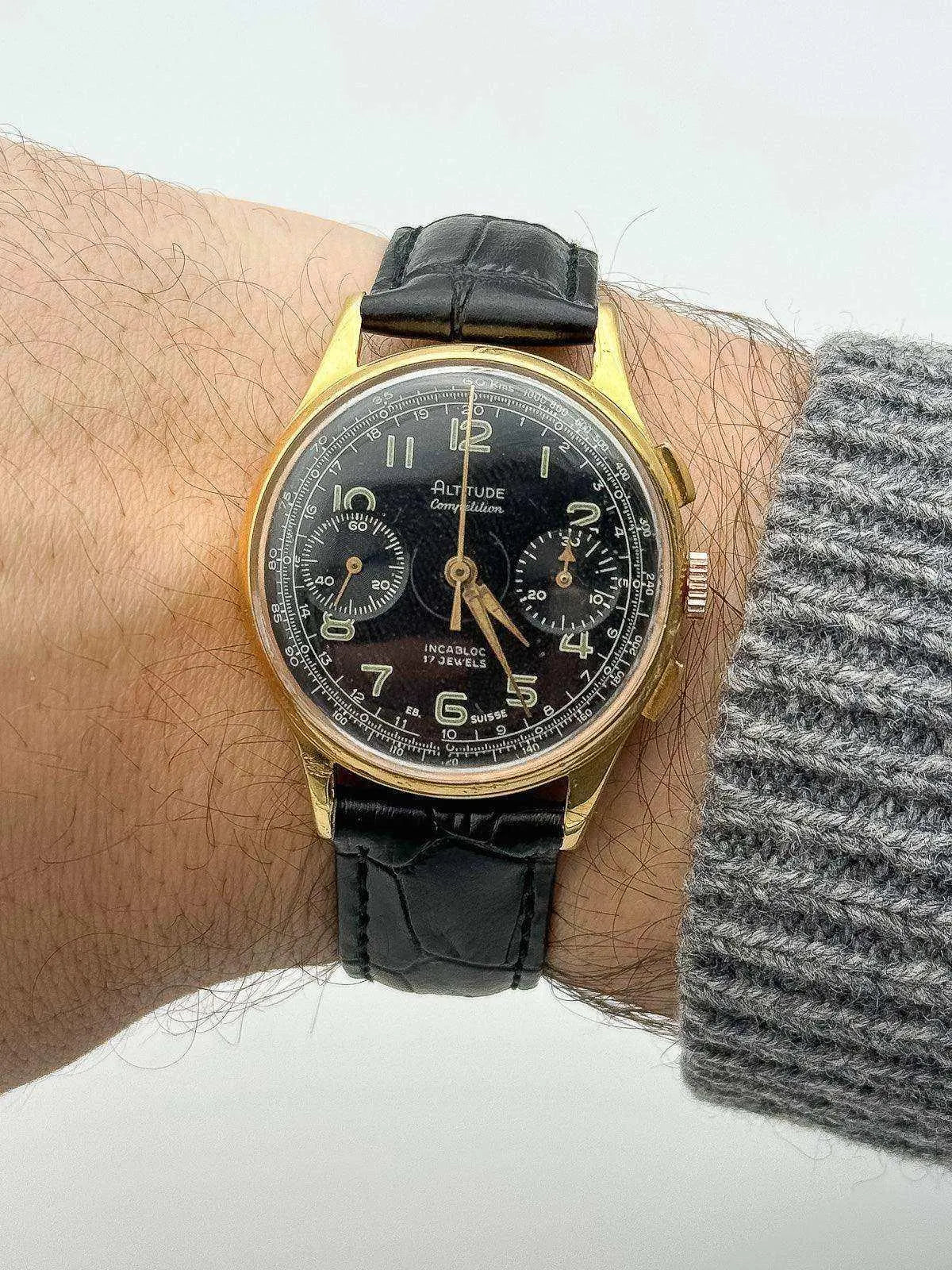 Altitude Competition - Chronograph Venus Black - 1960s - Atelier Victor