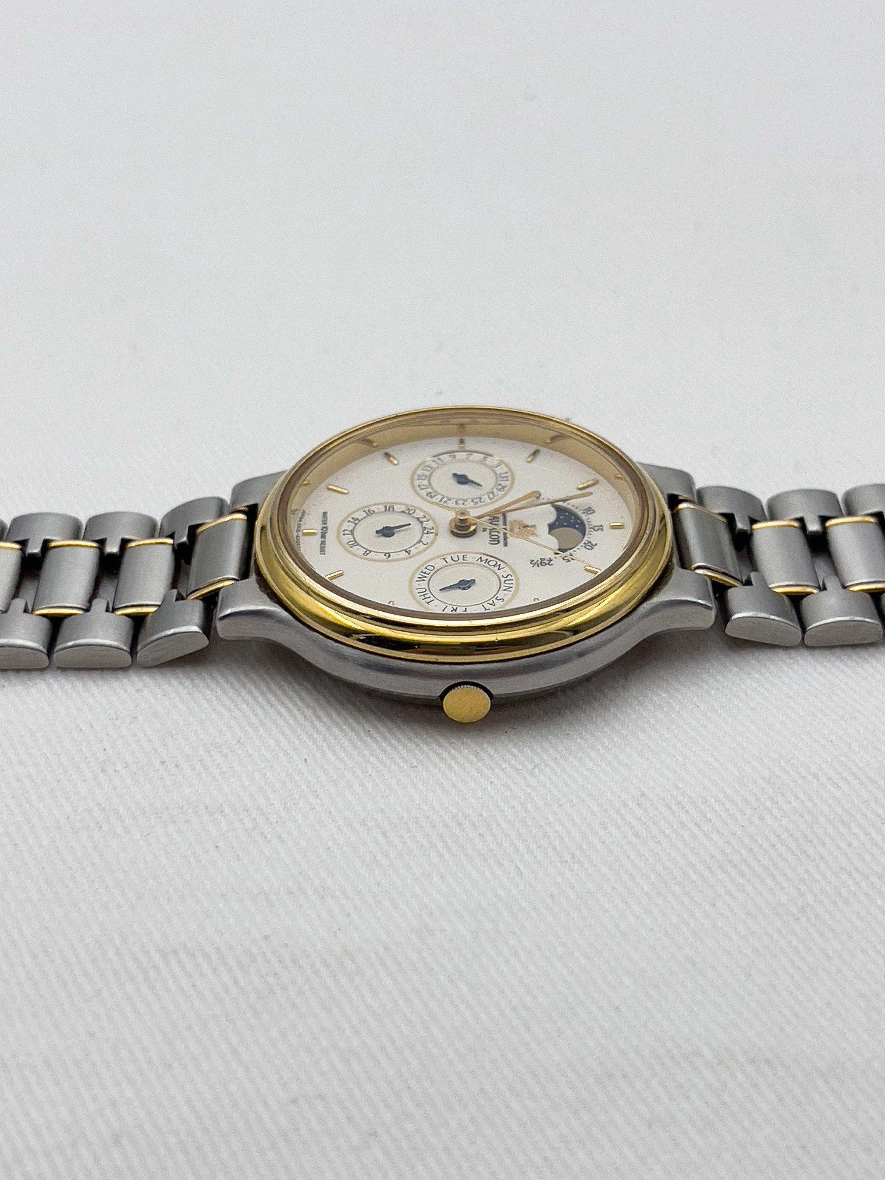 Avalon (Citizen) - Moonphase Triple Calendar - 1980s - Atelier Victor