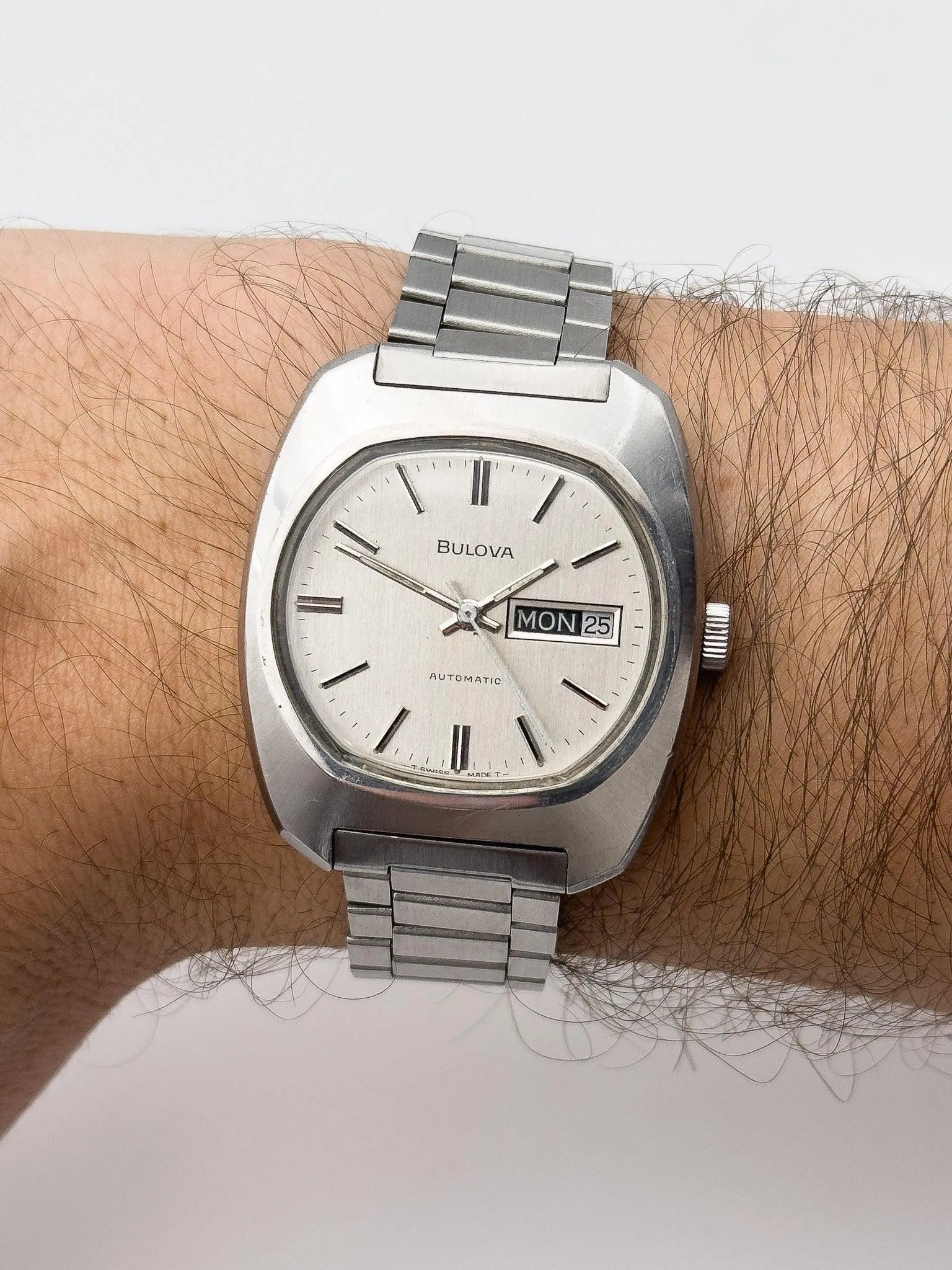 Bulova - TV Steel - 1980s - Atelier Victor