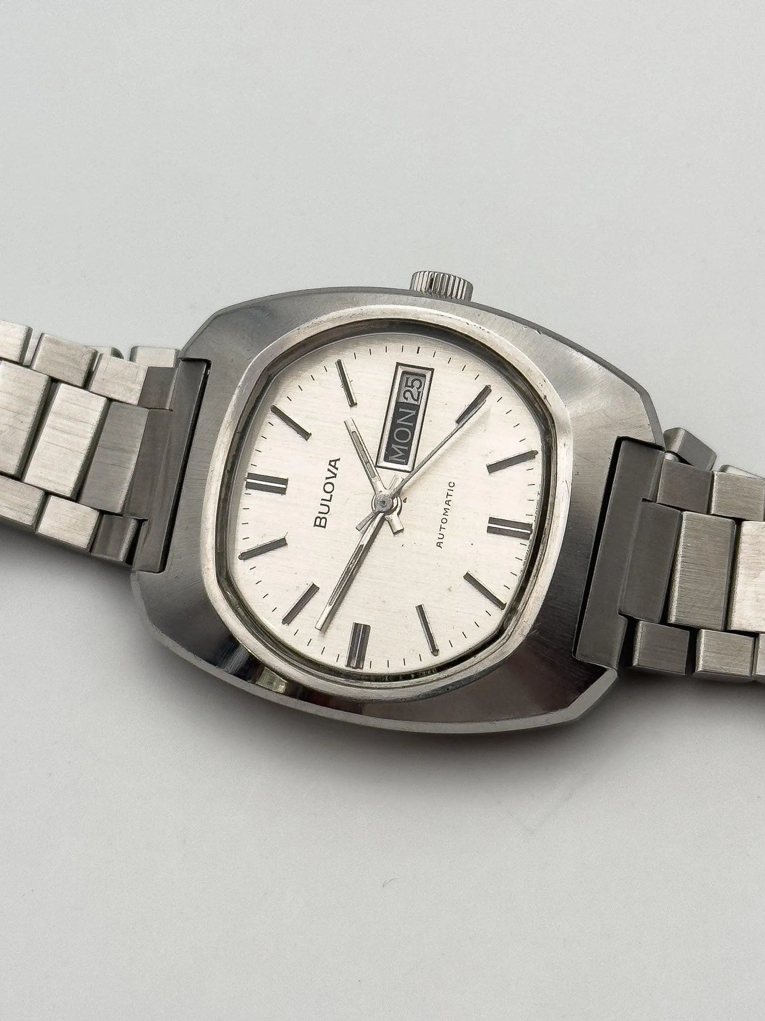 Bulova - TV Steel - 1980s - Atelier Victor