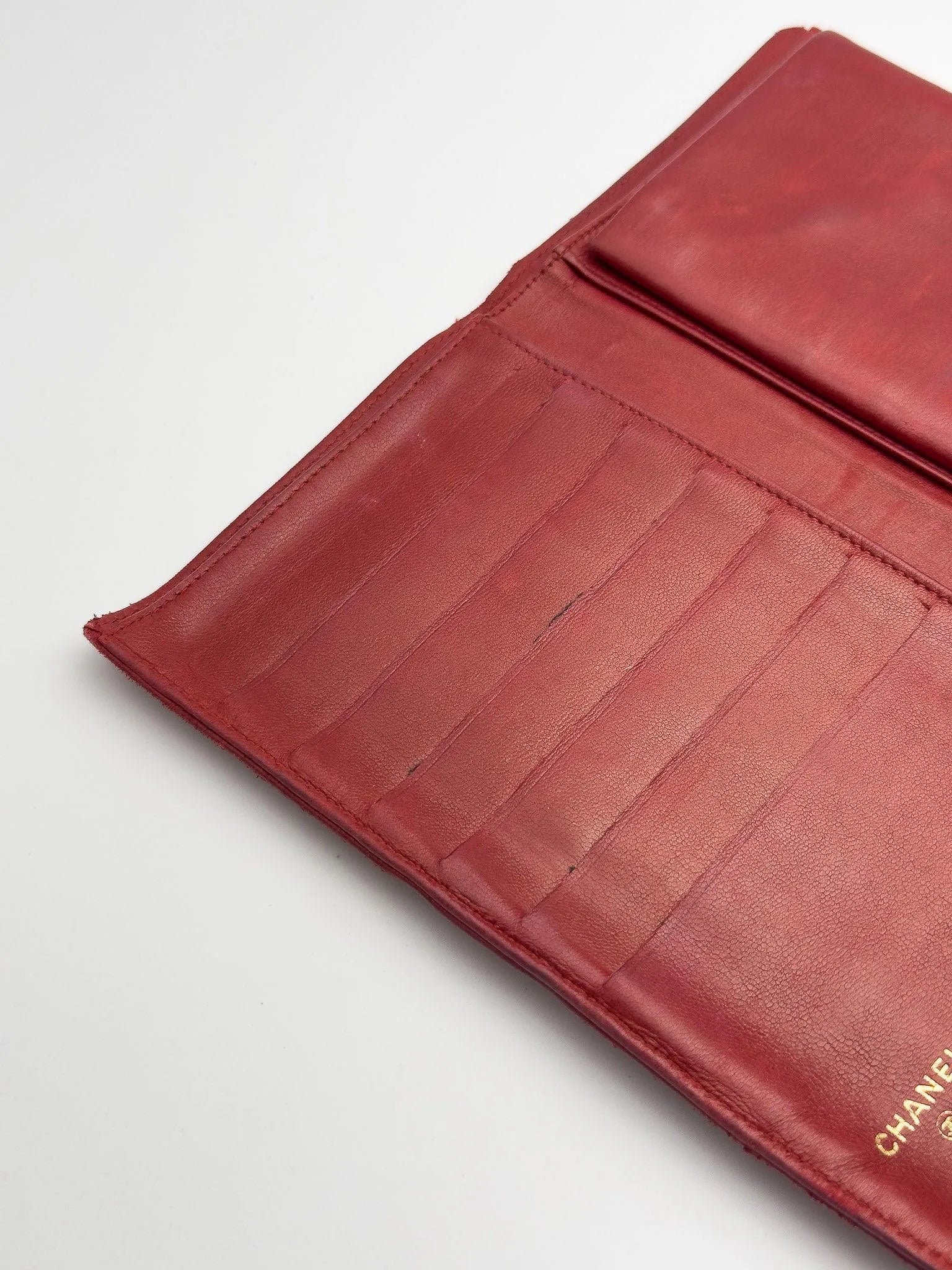 Chanel - Portefeuille Rouge - Atelier Victor