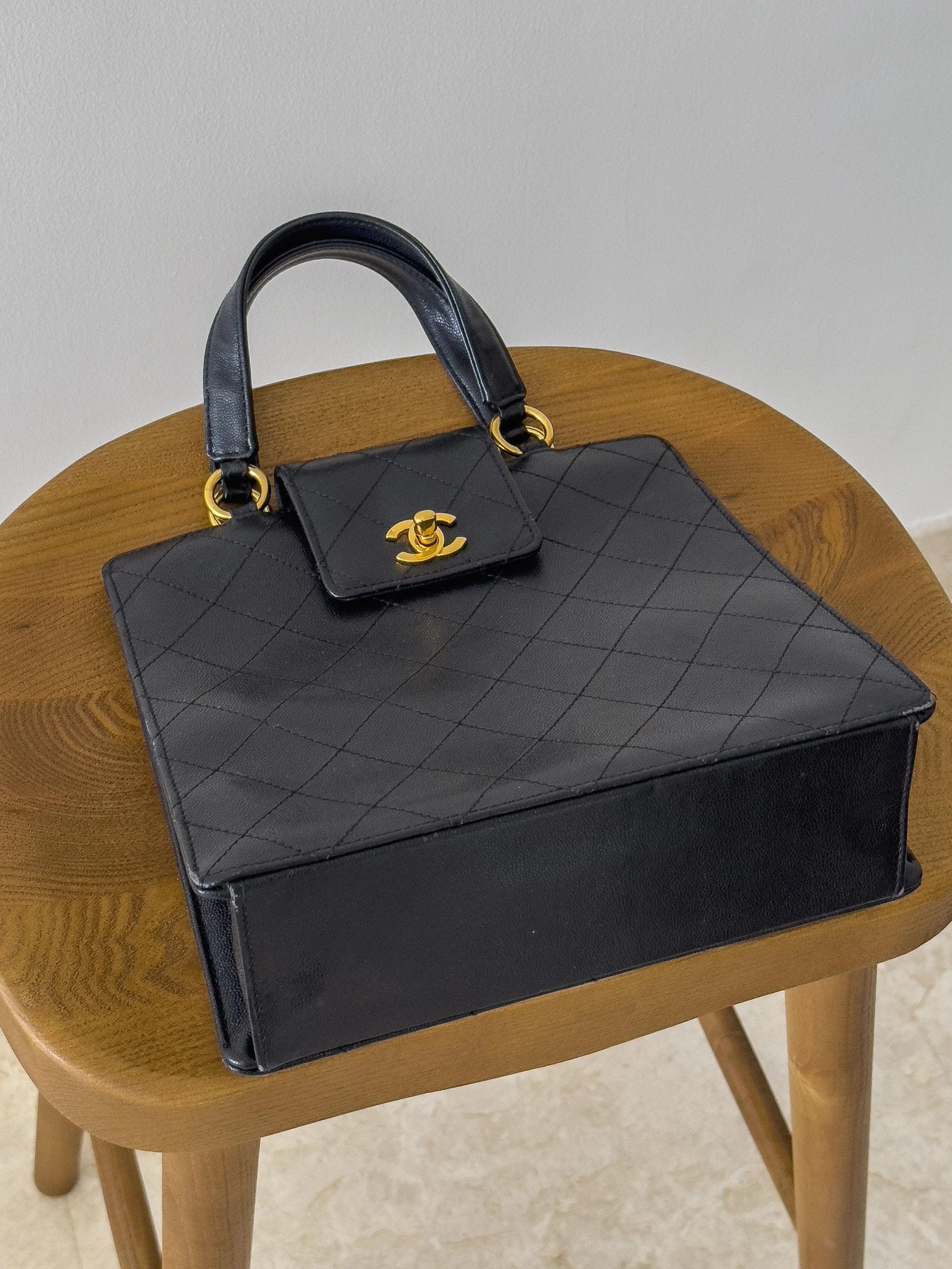 Chanel - Sac à main cuir matelassé - Atelier Victor