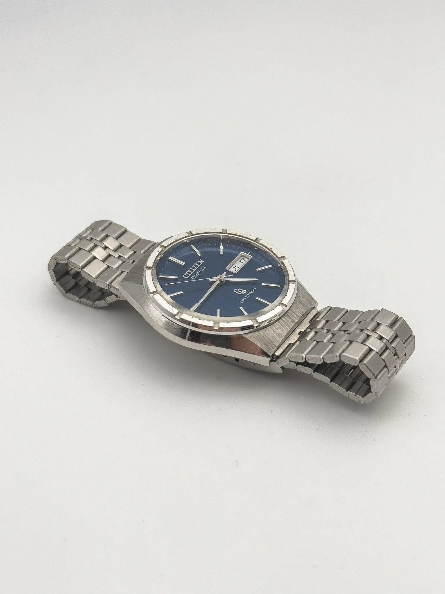 Citizen - Cryston Blue Dial - 1980s - Atelier Victor