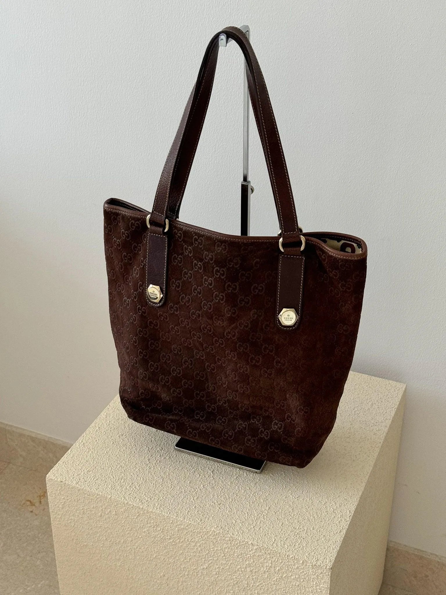 Gucci - Sac à main suede marron - Atelier Victor