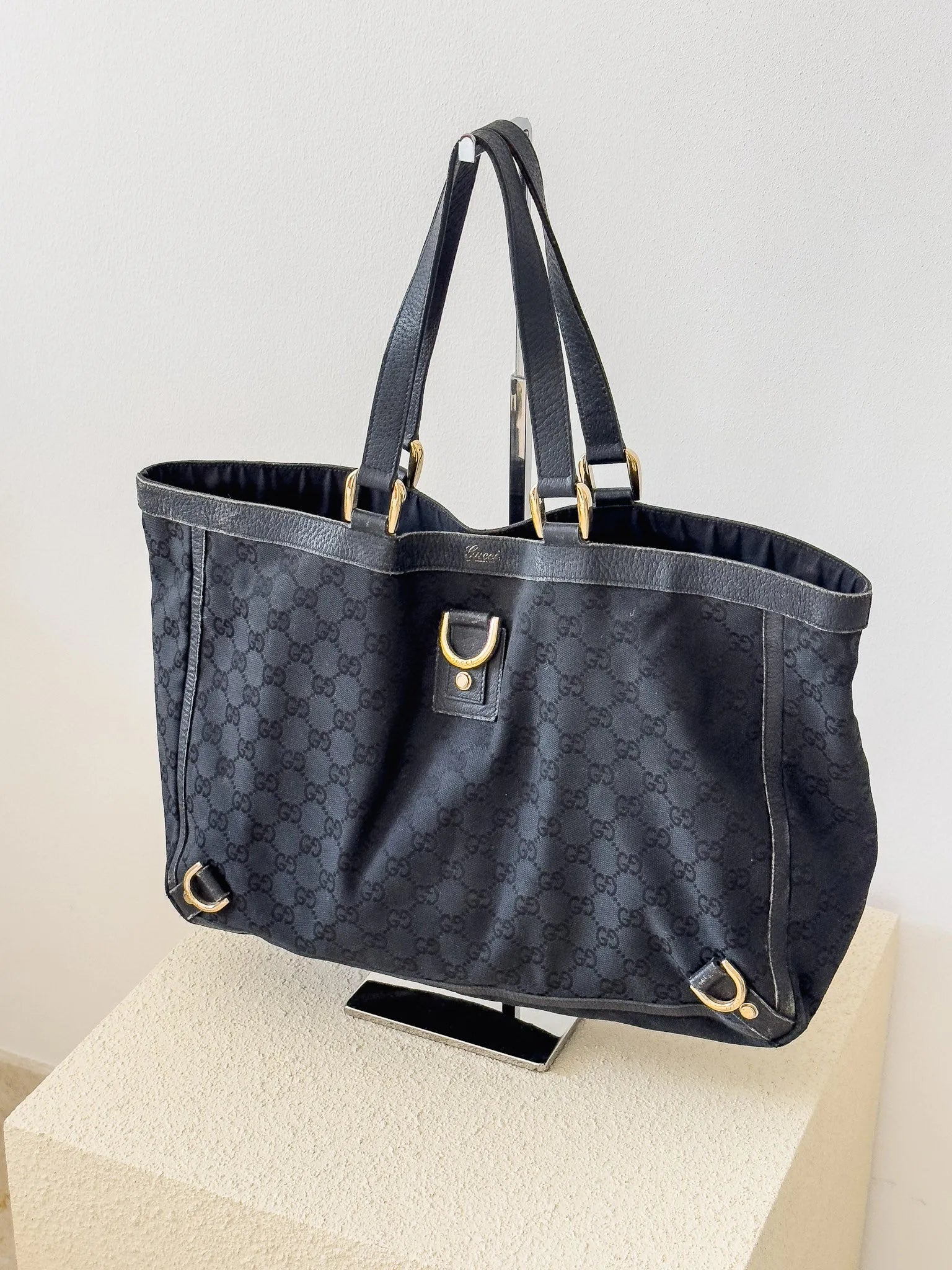 Gucci - Sac cabas GG Abbey noir - Atelier Victor