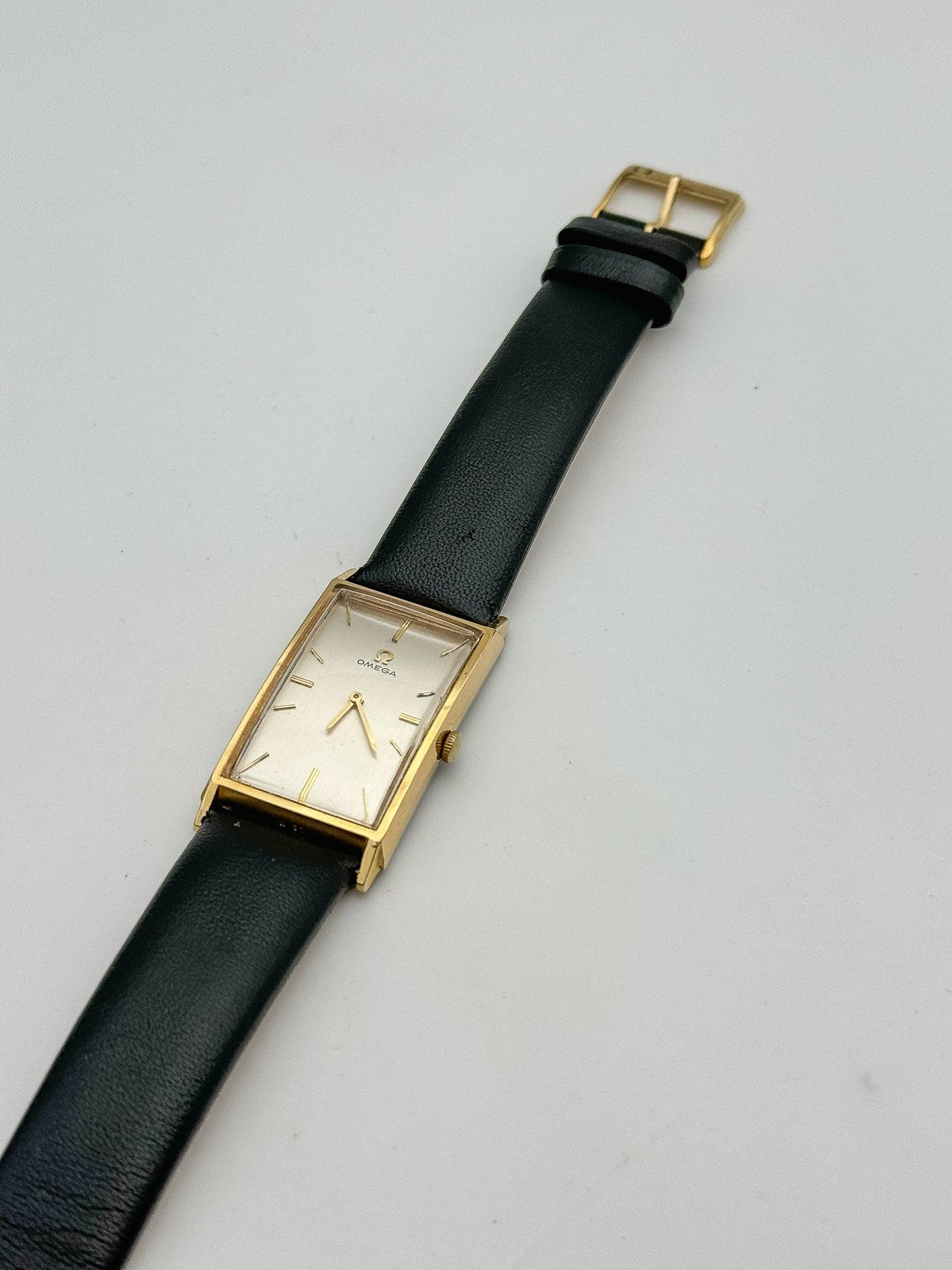 Omega - De Ville Curved Tank XL Oro - Caja - 1965