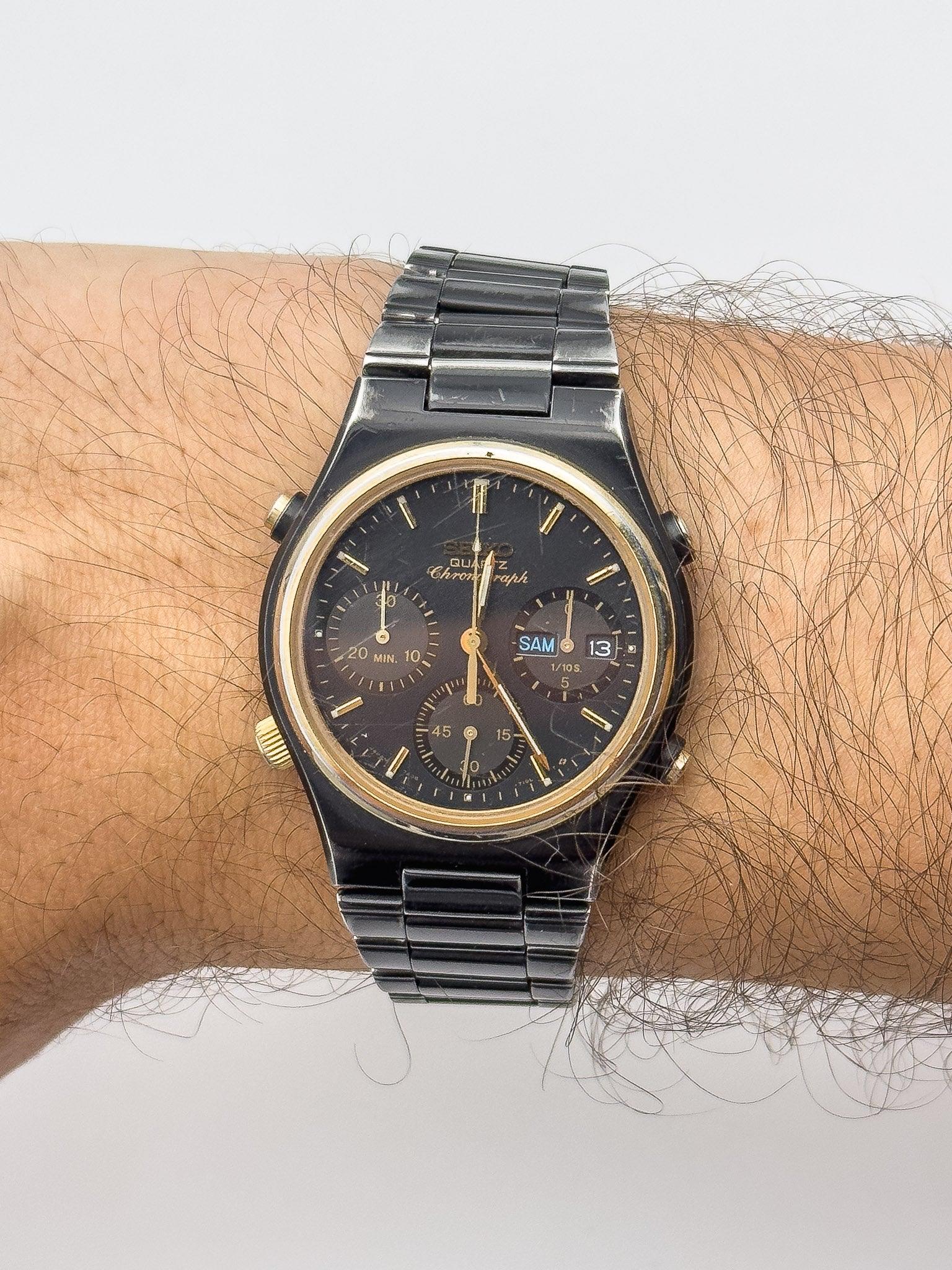 Seiko - Black Chronograph Day Date - 1984