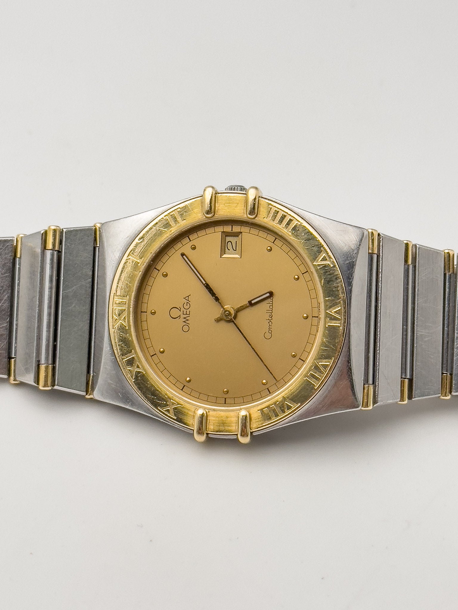 Omega - Constellation Gold & Steel Date - 1990-е гг.