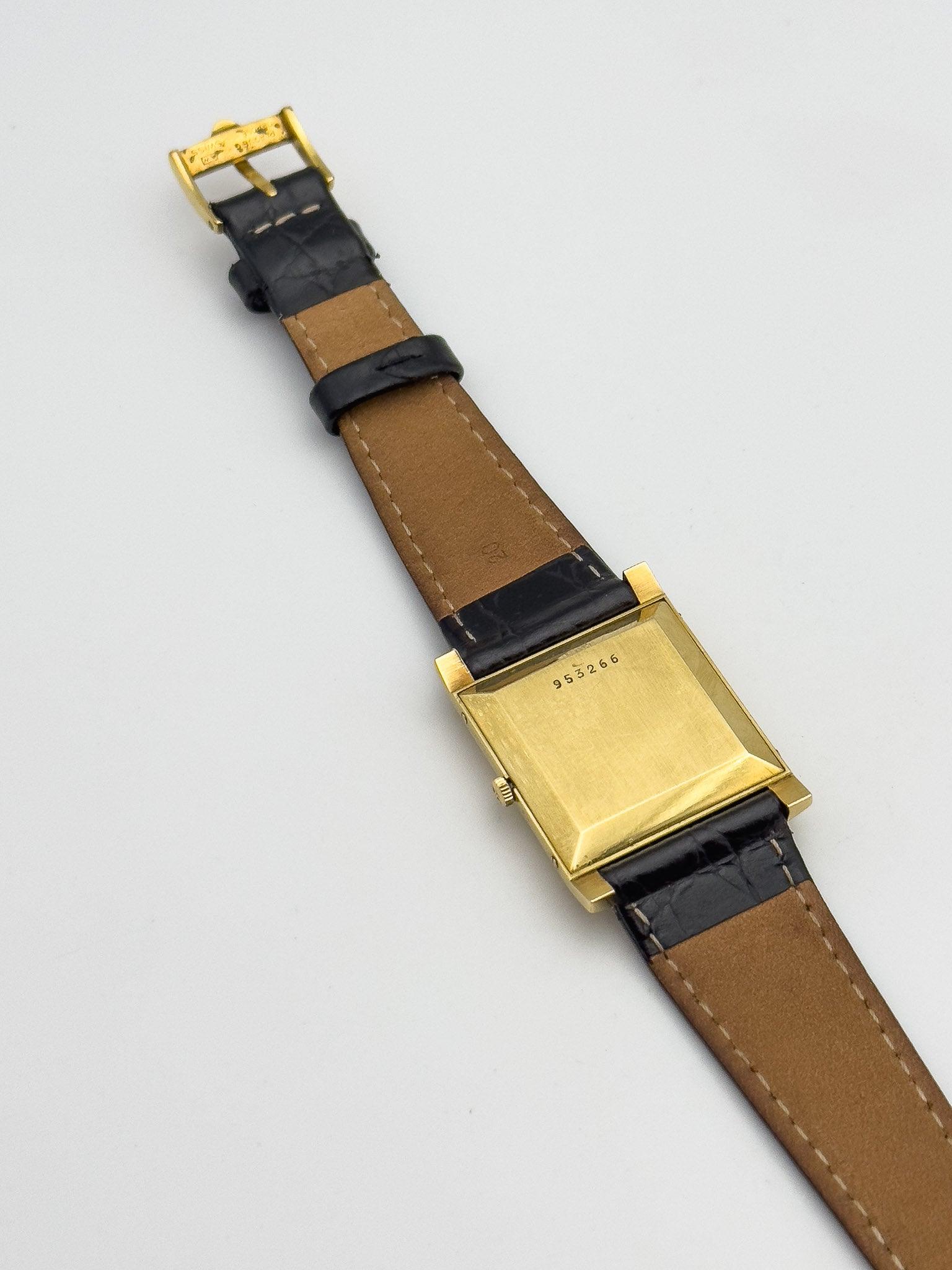 Jaeger-Lecoultre - Tank 18k Gold - Full Set - 1968