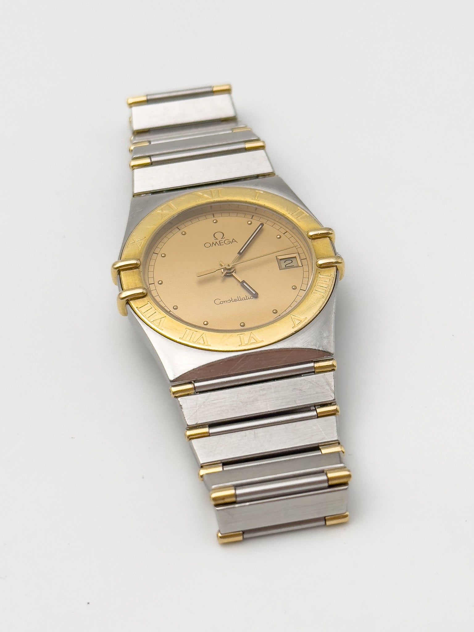 Omega - Constellation Gold & Steel Date - 1990-е гг.