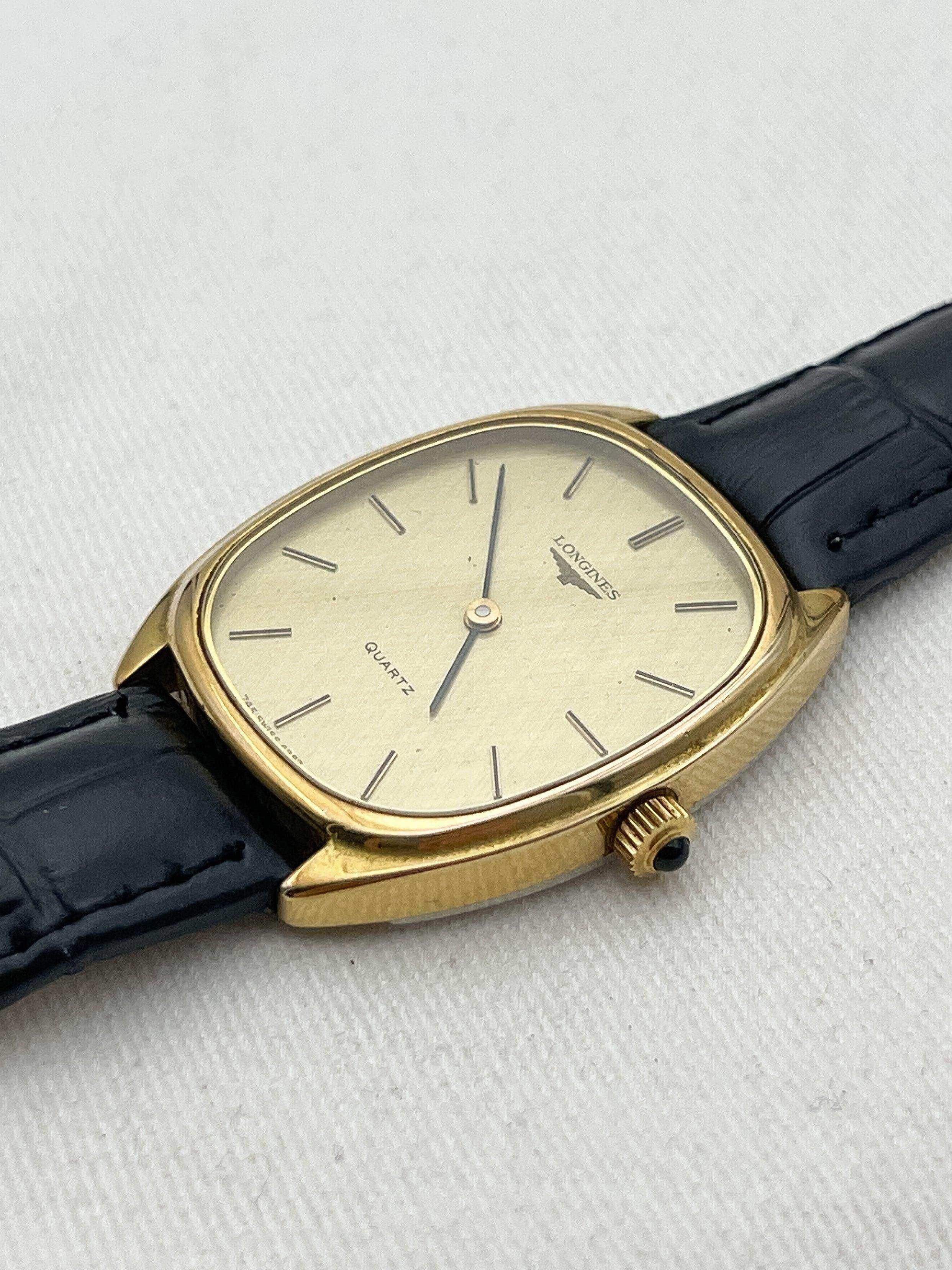 Longines - Tonneau Gold Cabochon - 1979 - Atelier Victor