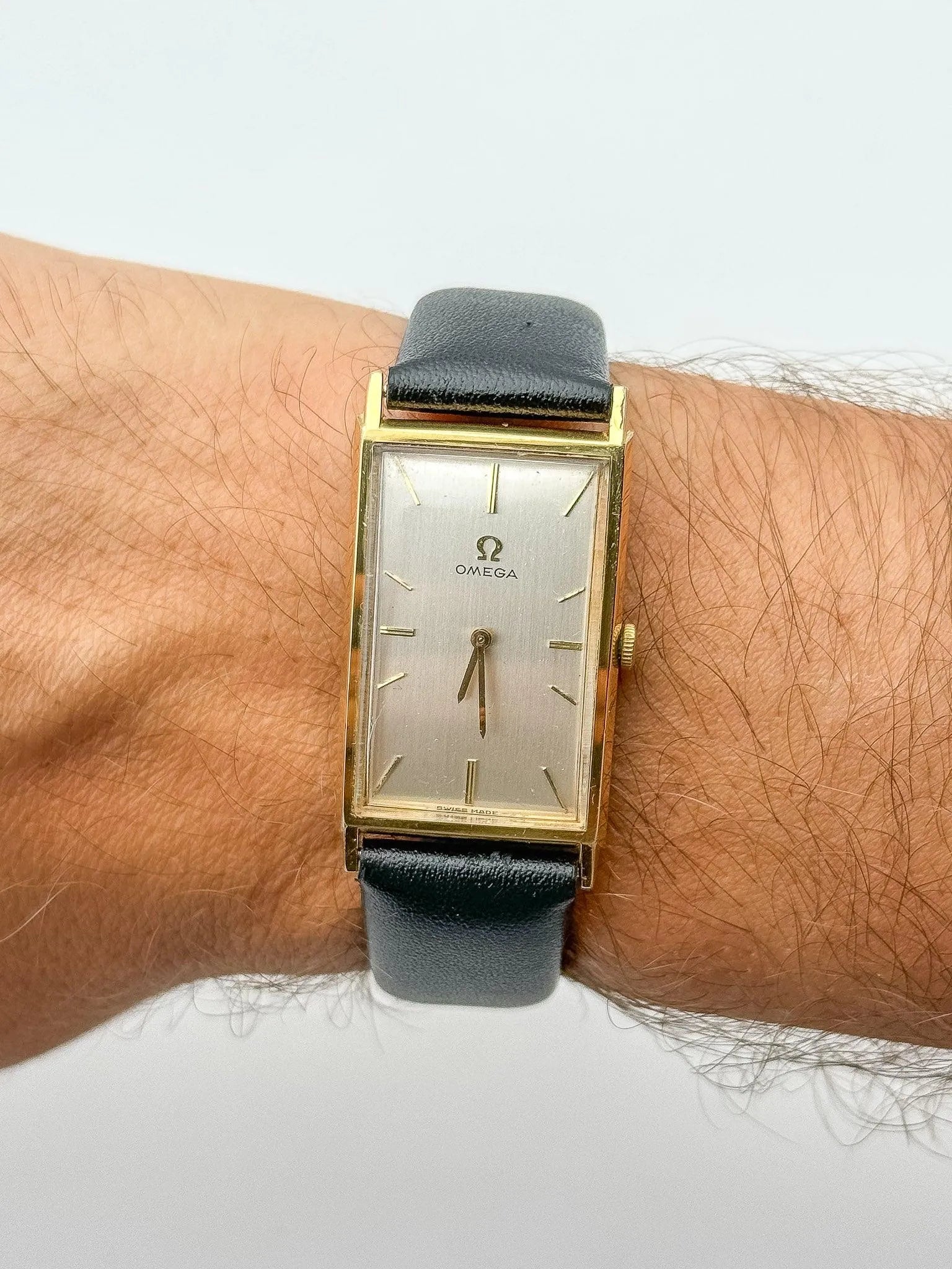 Omega - De Ville Curved Tank XL Gold - Box - 1965 - Atelier Victor