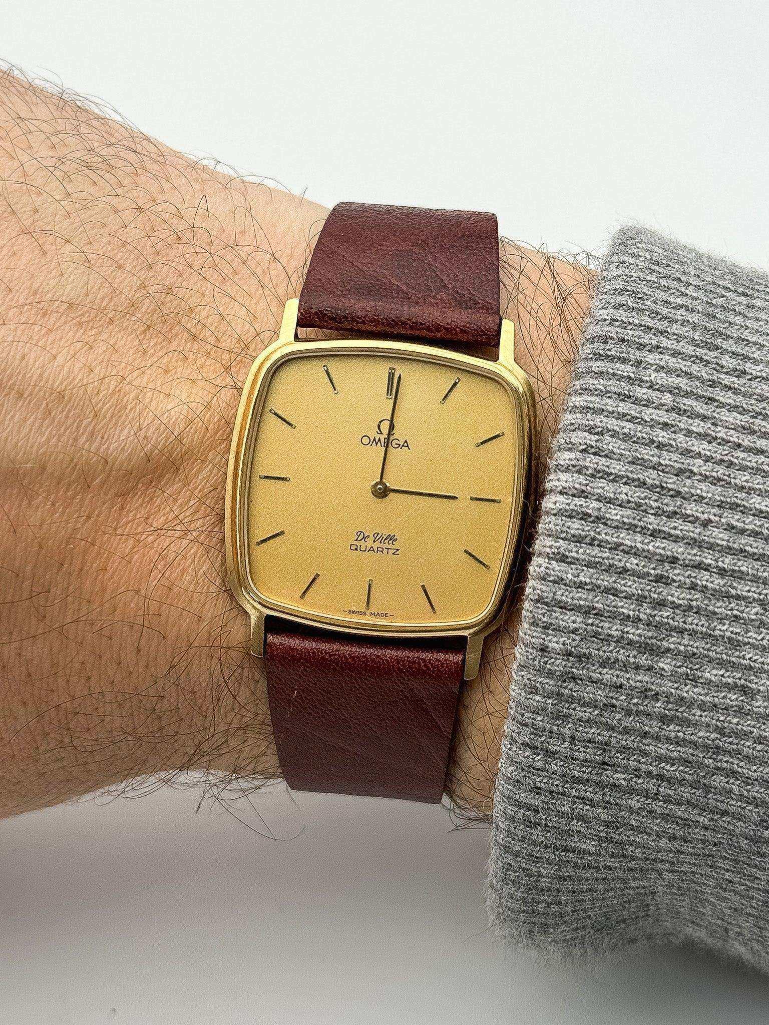 Omega - De Ville Gold Square - 1979 - Atelier Victor