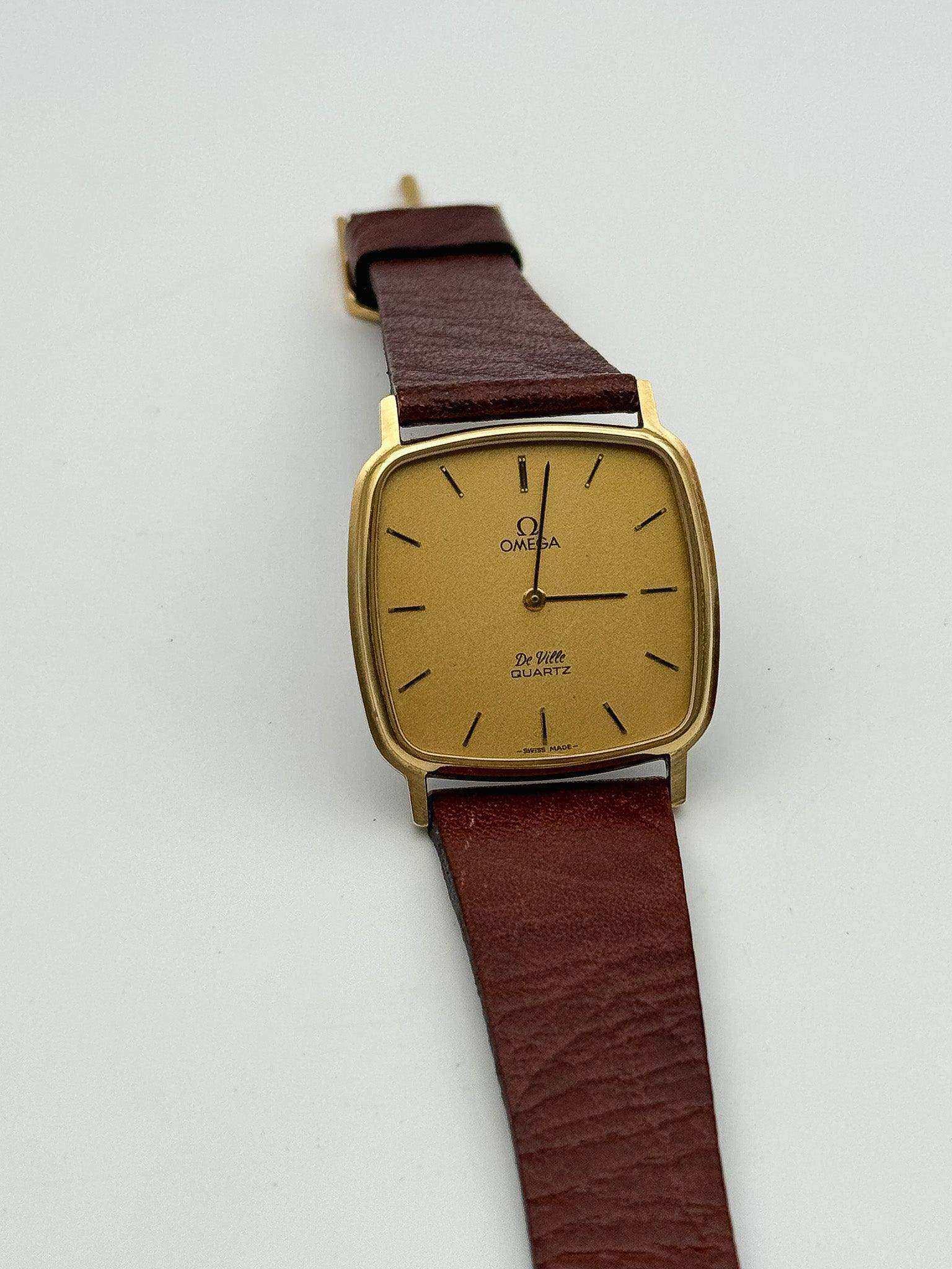 Omega - De Ville Gold Square - 1979 - Atelier Victor