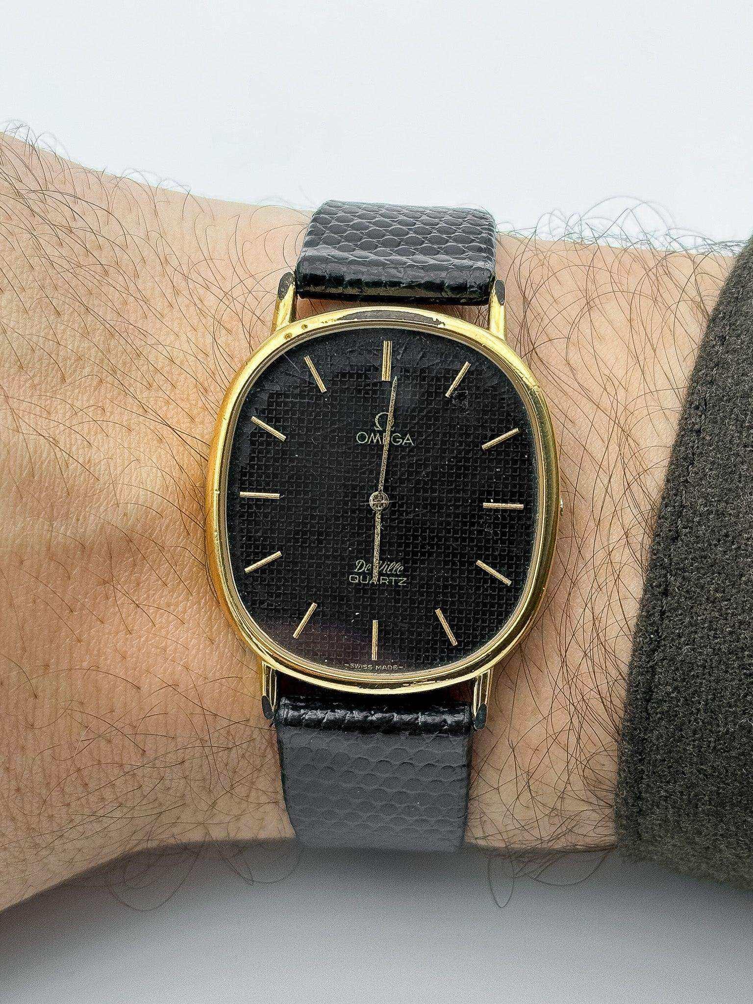 Omega - De Ville Noir Tapissée Spider - 1979 - Atelier Victor