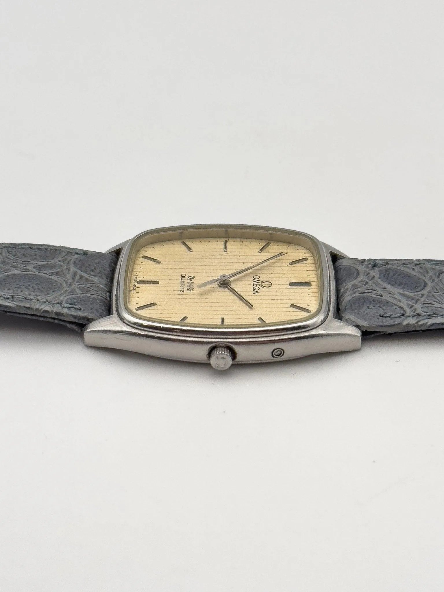 Omega - De Ville Tapisserie - 1979 - Atelier Victor