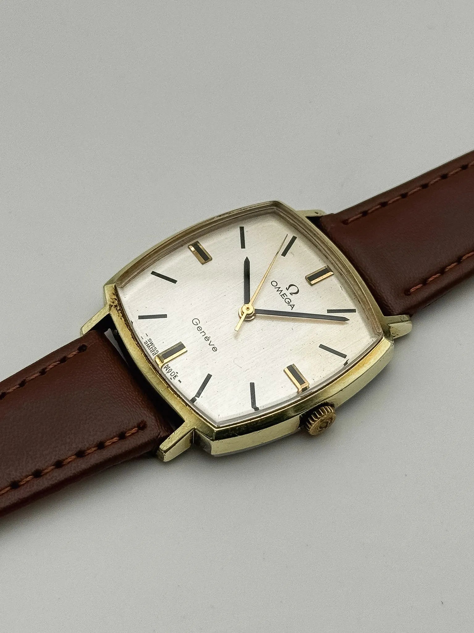 Omega - Genève Square Gold - 1970 - Atelier Victor