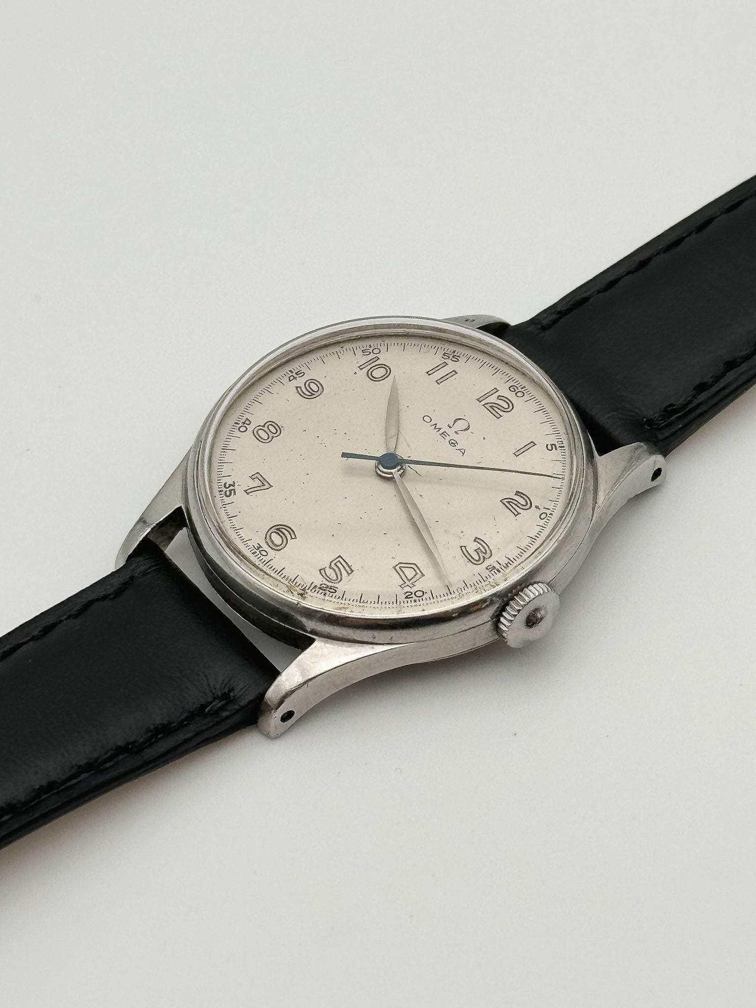 Omega - Military WW2 - 1944 - Atelier Victor