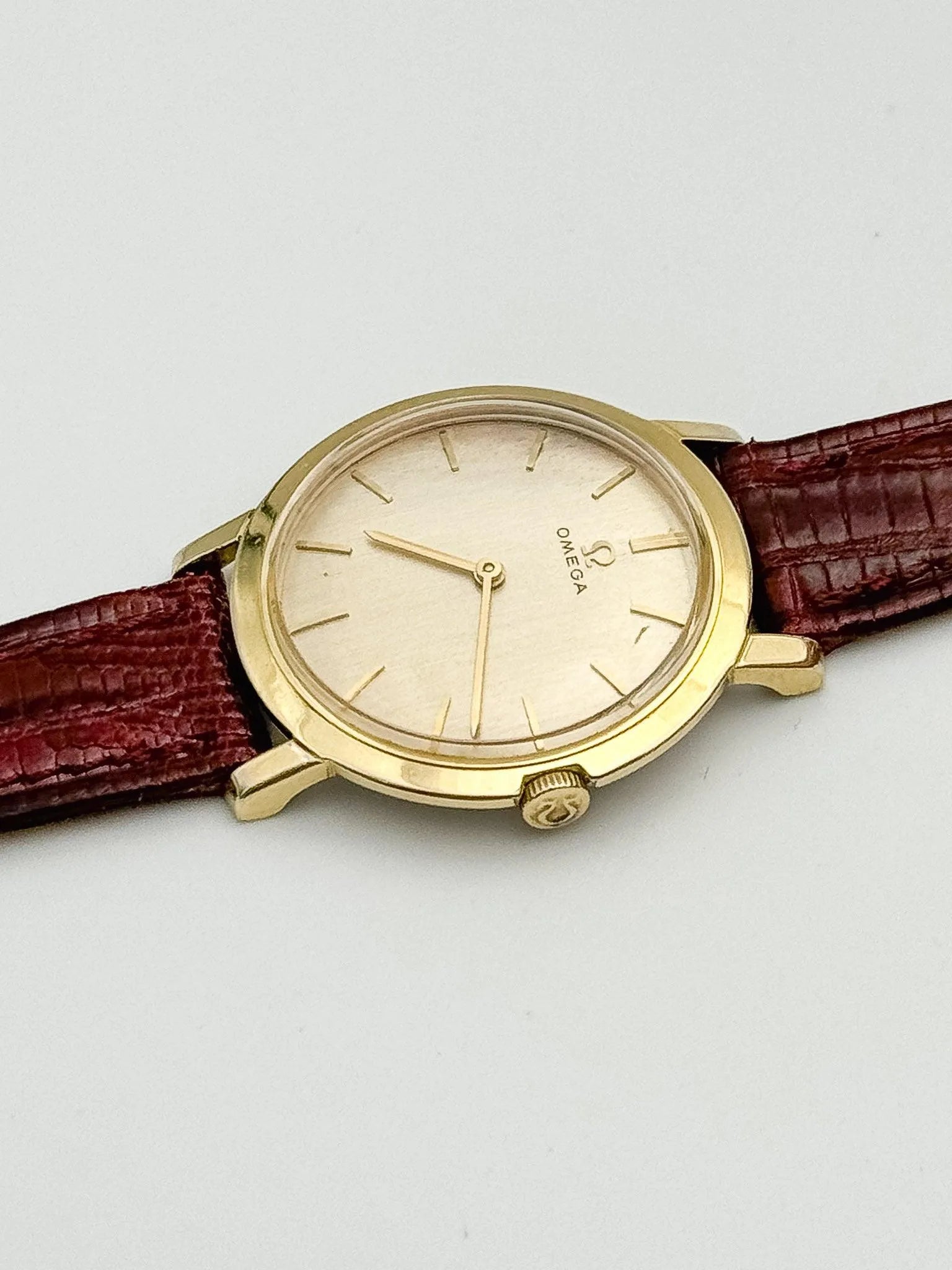 Omega - Mini Disco Volante - 1974 - Atelier Victor