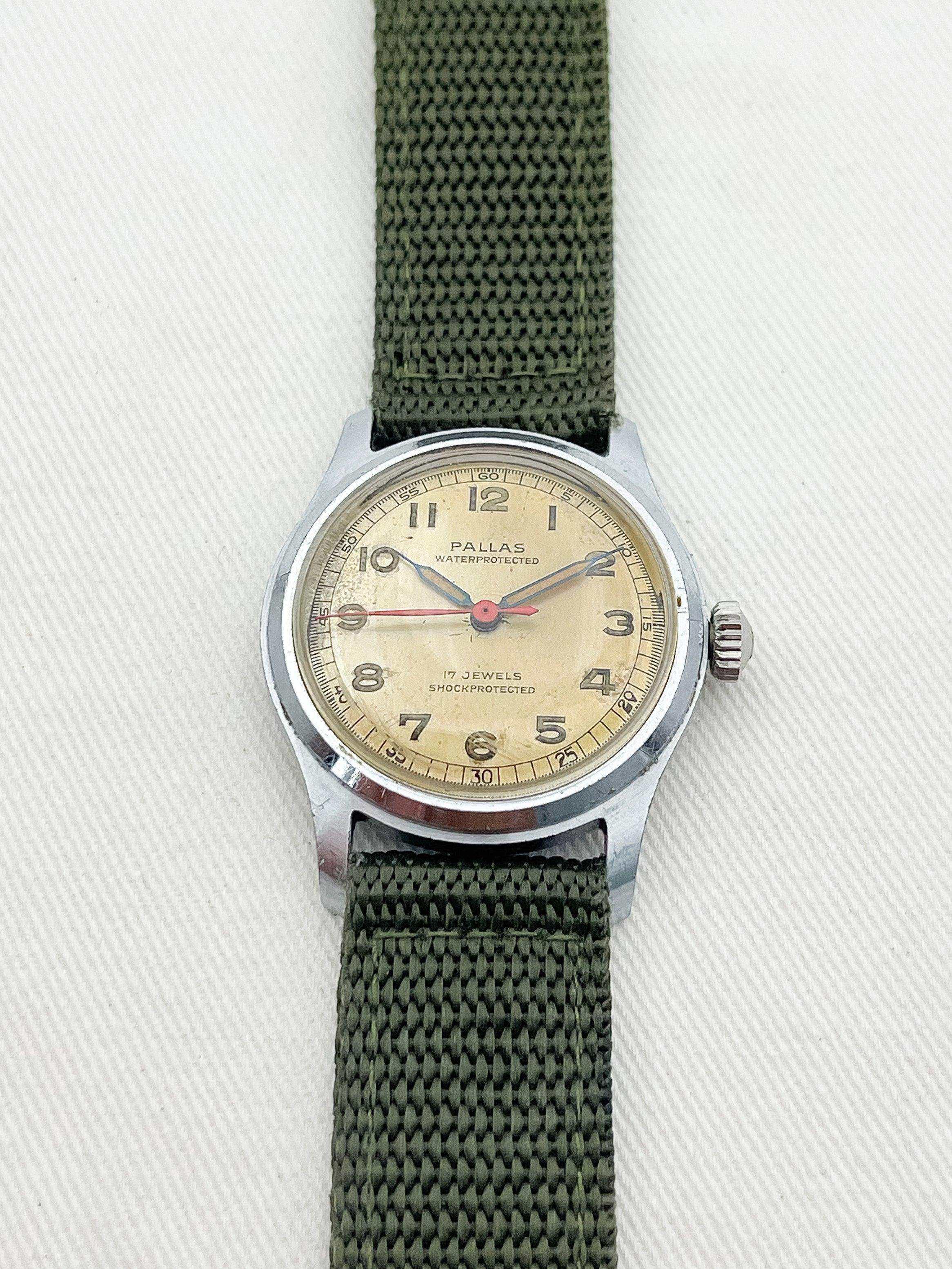 Pallas - Green Military - 1960’s - Atelier Victor