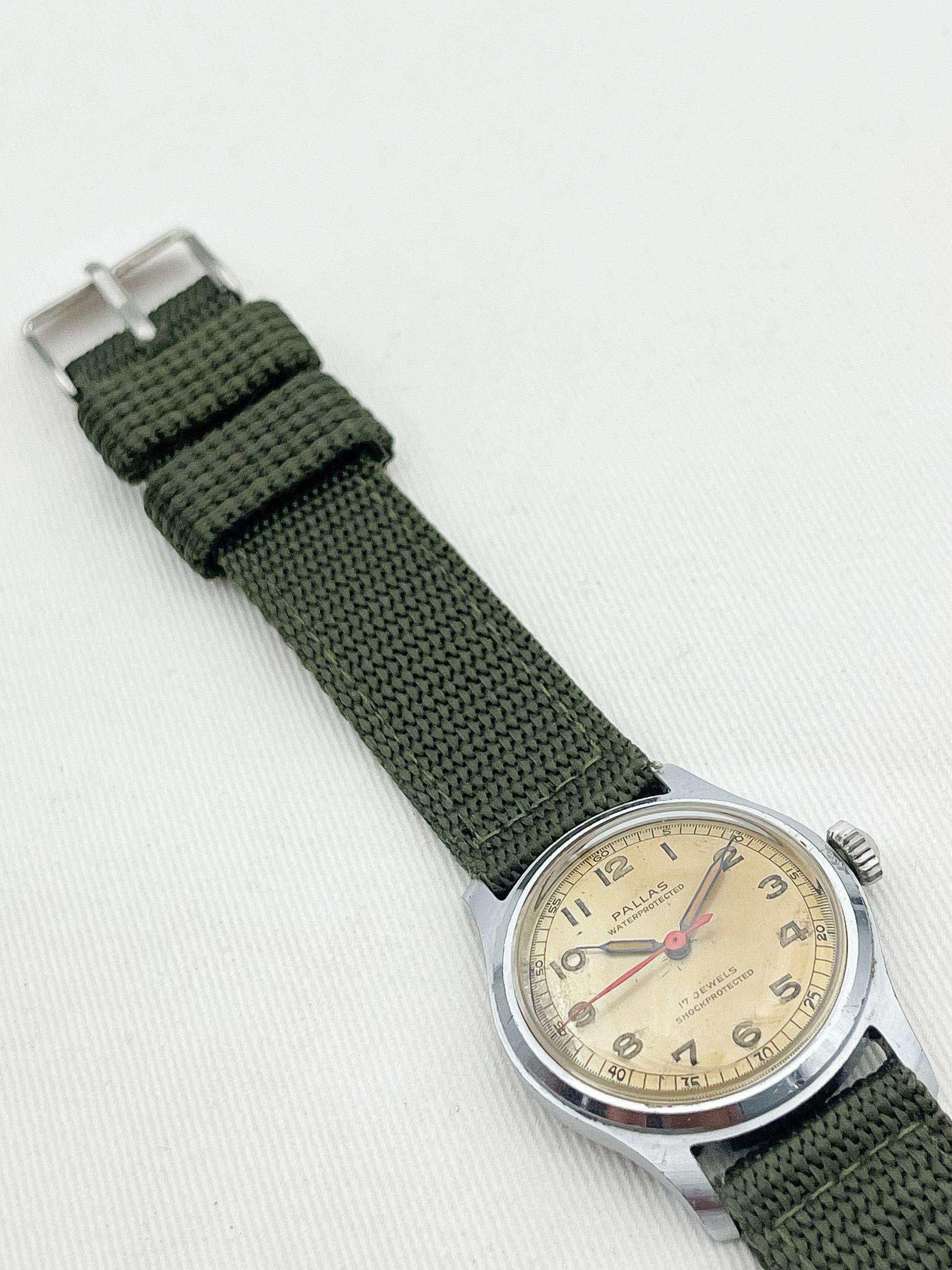 Pallas - Green Military - 1960’s - Atelier Victor