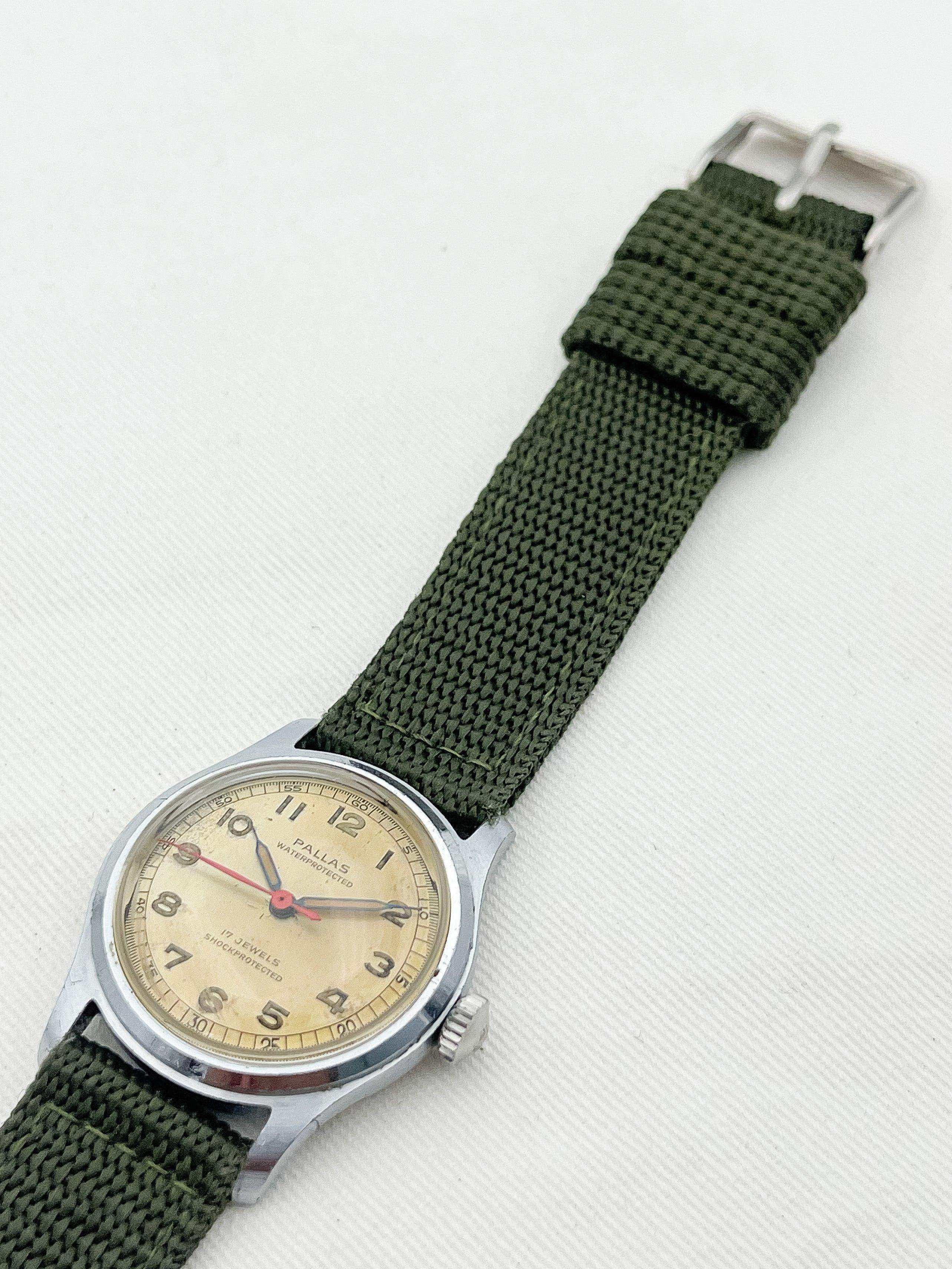 Pallas - Green Military - 1960’s - Atelier Victor