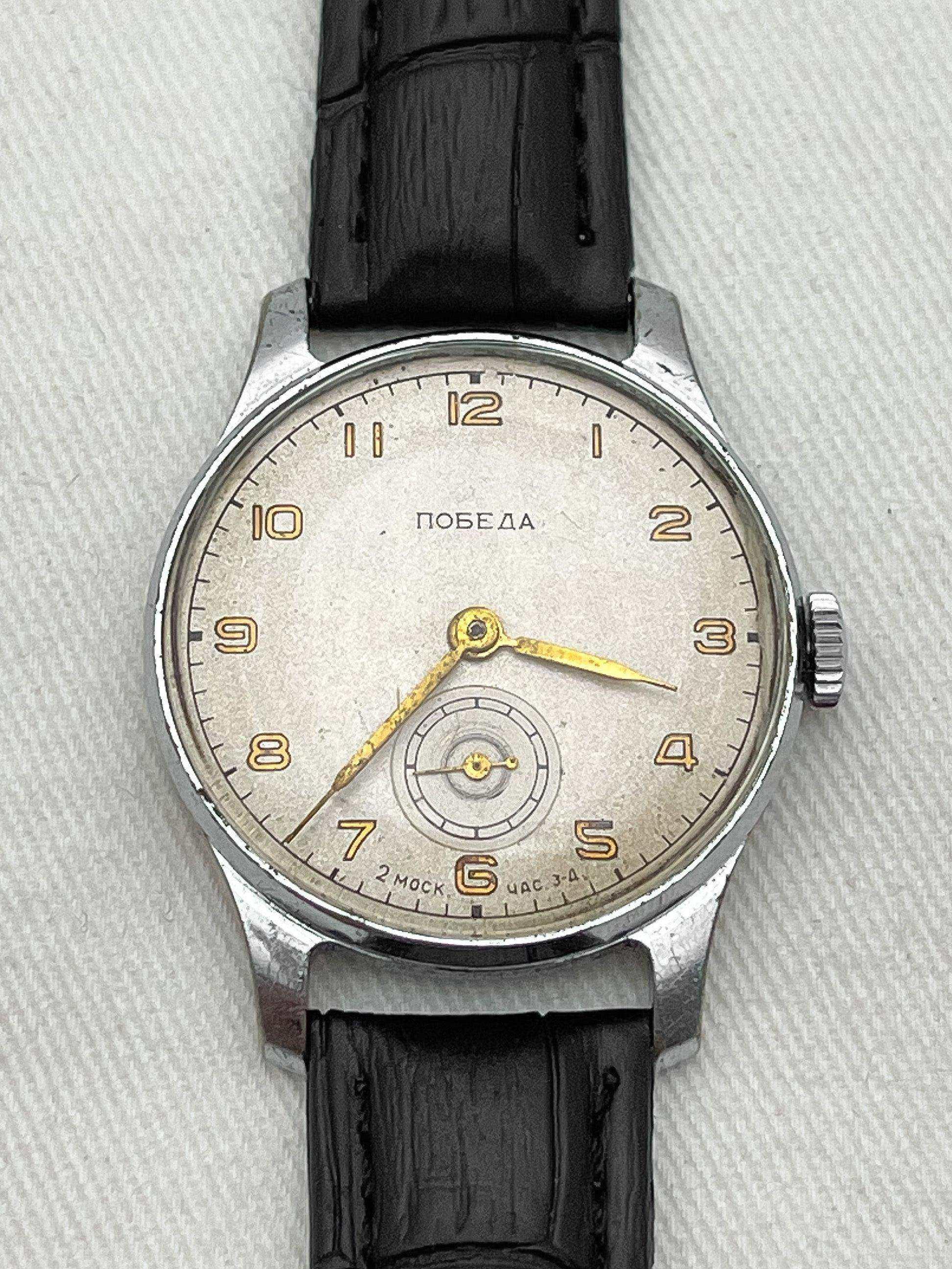 Pobeda - Gold Petite Seconde - 1955 - Atelier Victor