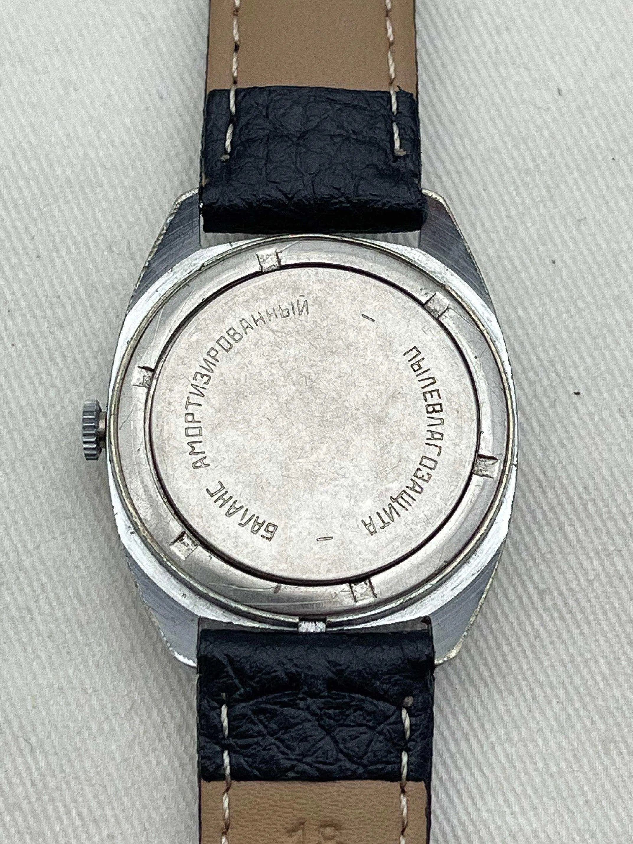 Poljot - Black Dial White Date - 1970s - Atelier Victor