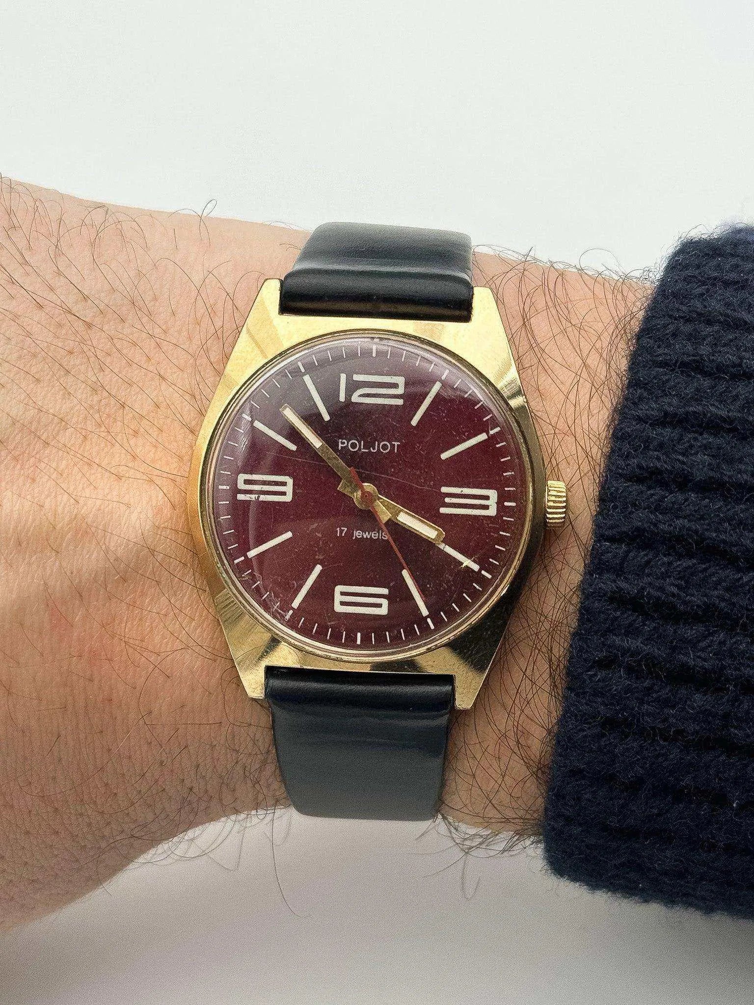 Poljot - Red Dial - 1970s - Atelier Victor