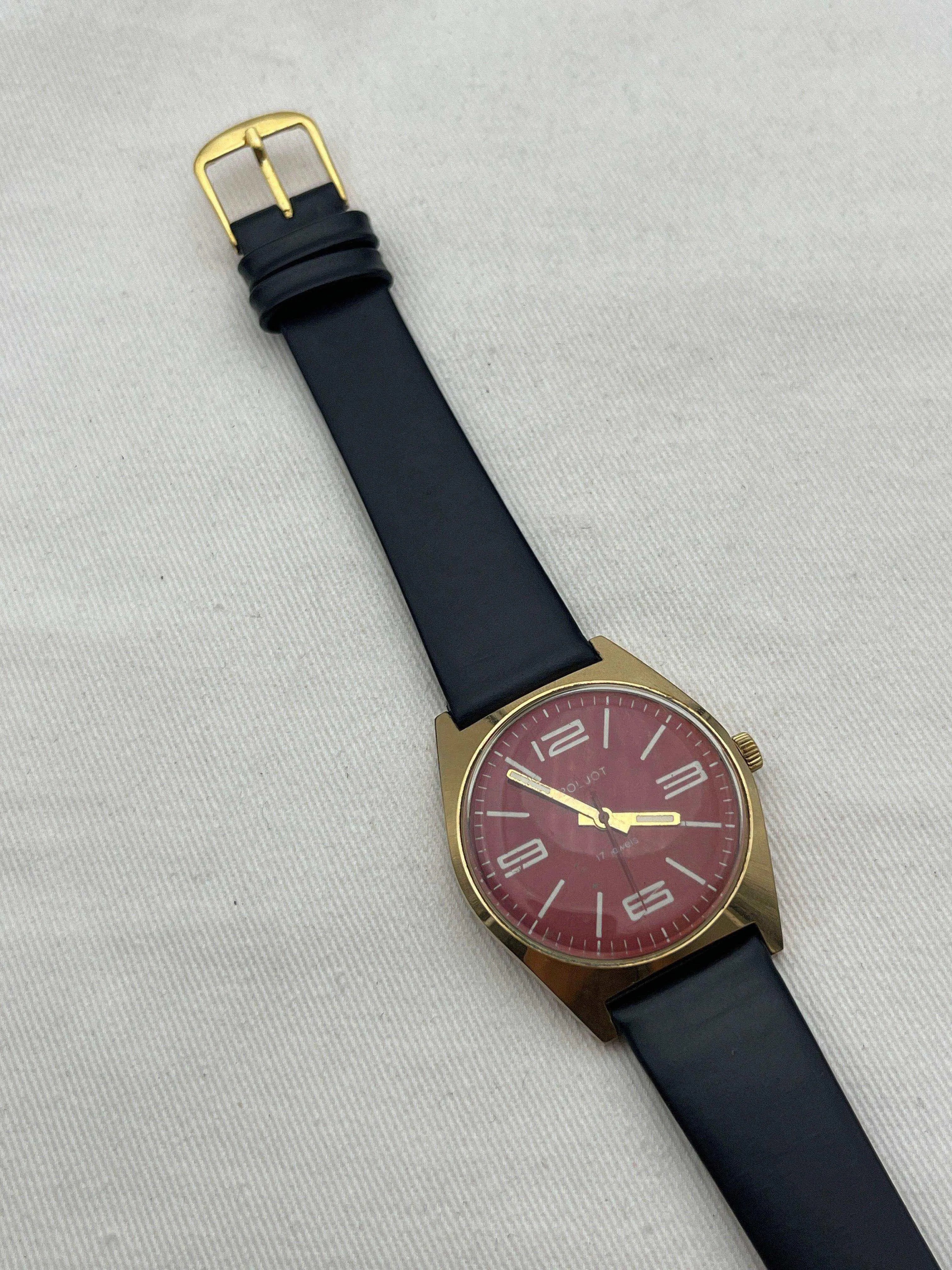 Poljot - Red Dial - 1970s - Atelier Victor