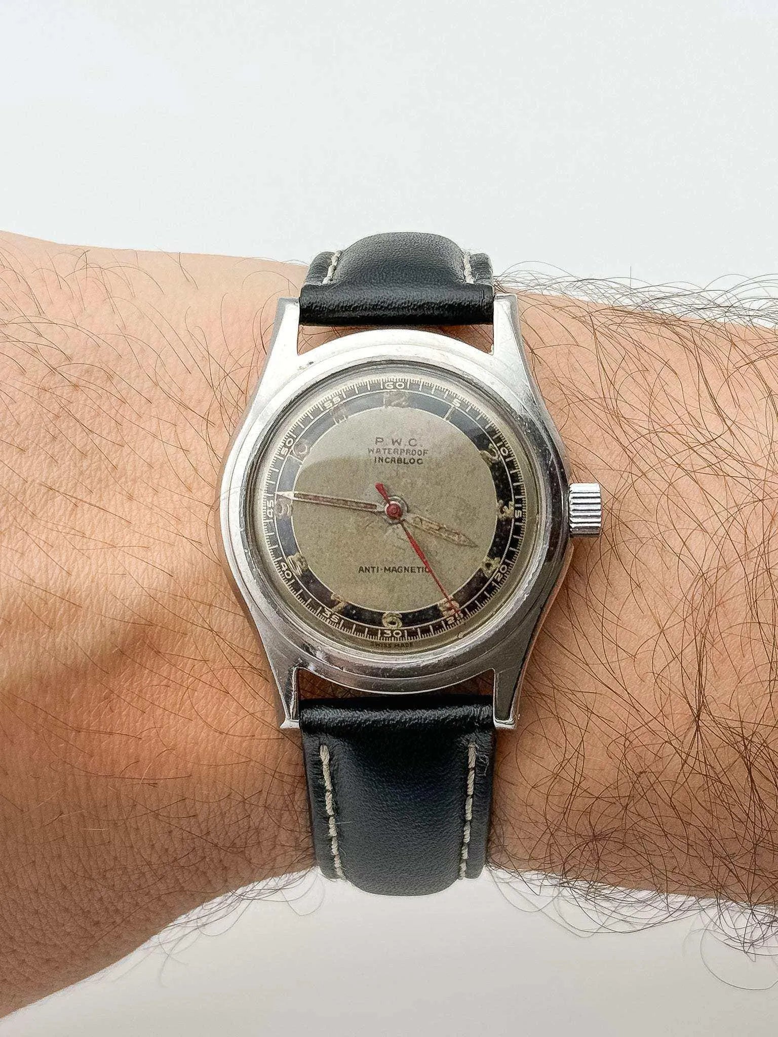 Practical Watch Co (P.W.C) - Korean War - 1950s - Atelier Victor