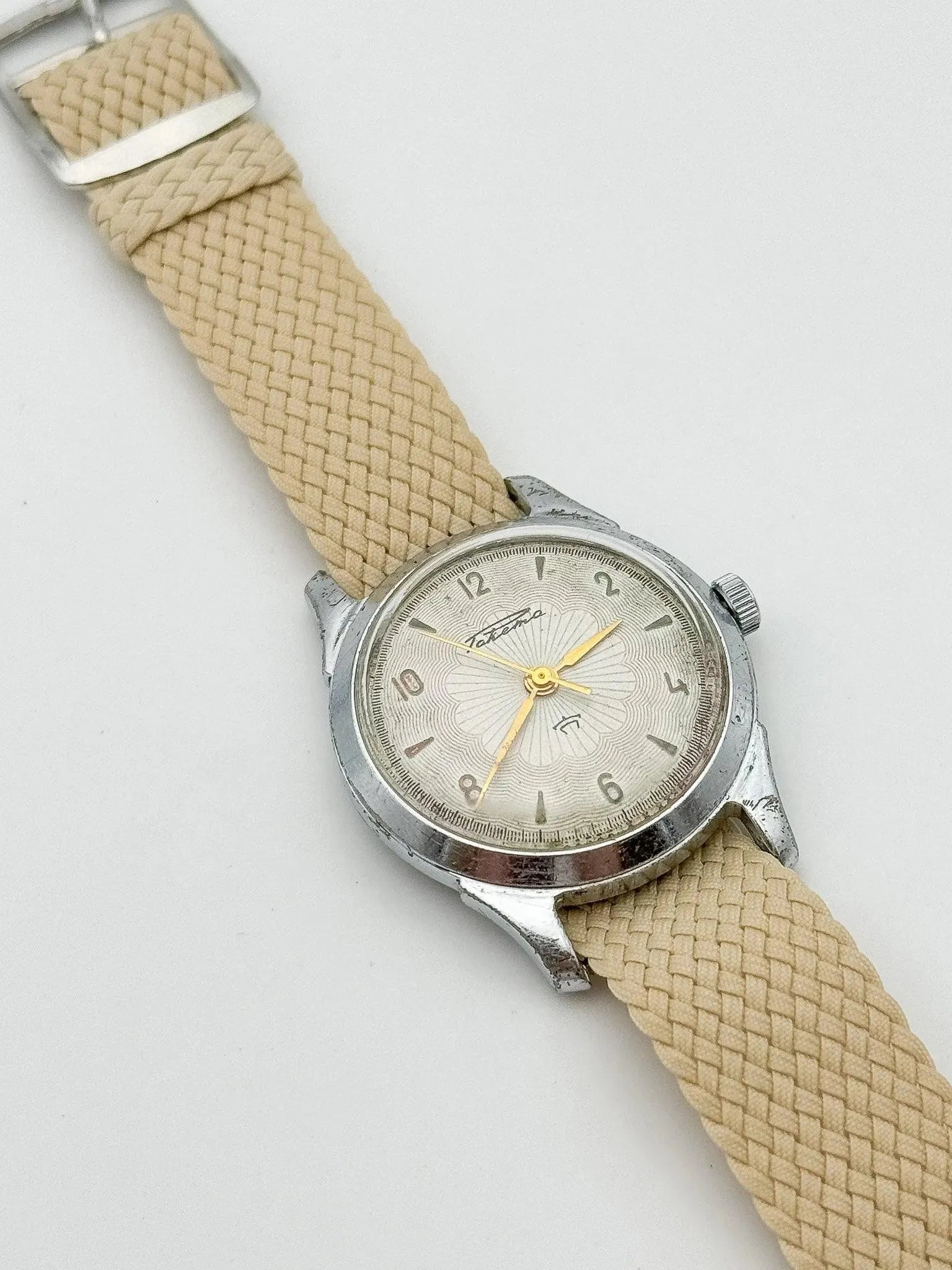 Raketa - Draw Gold - 1960s - Atelier Victor