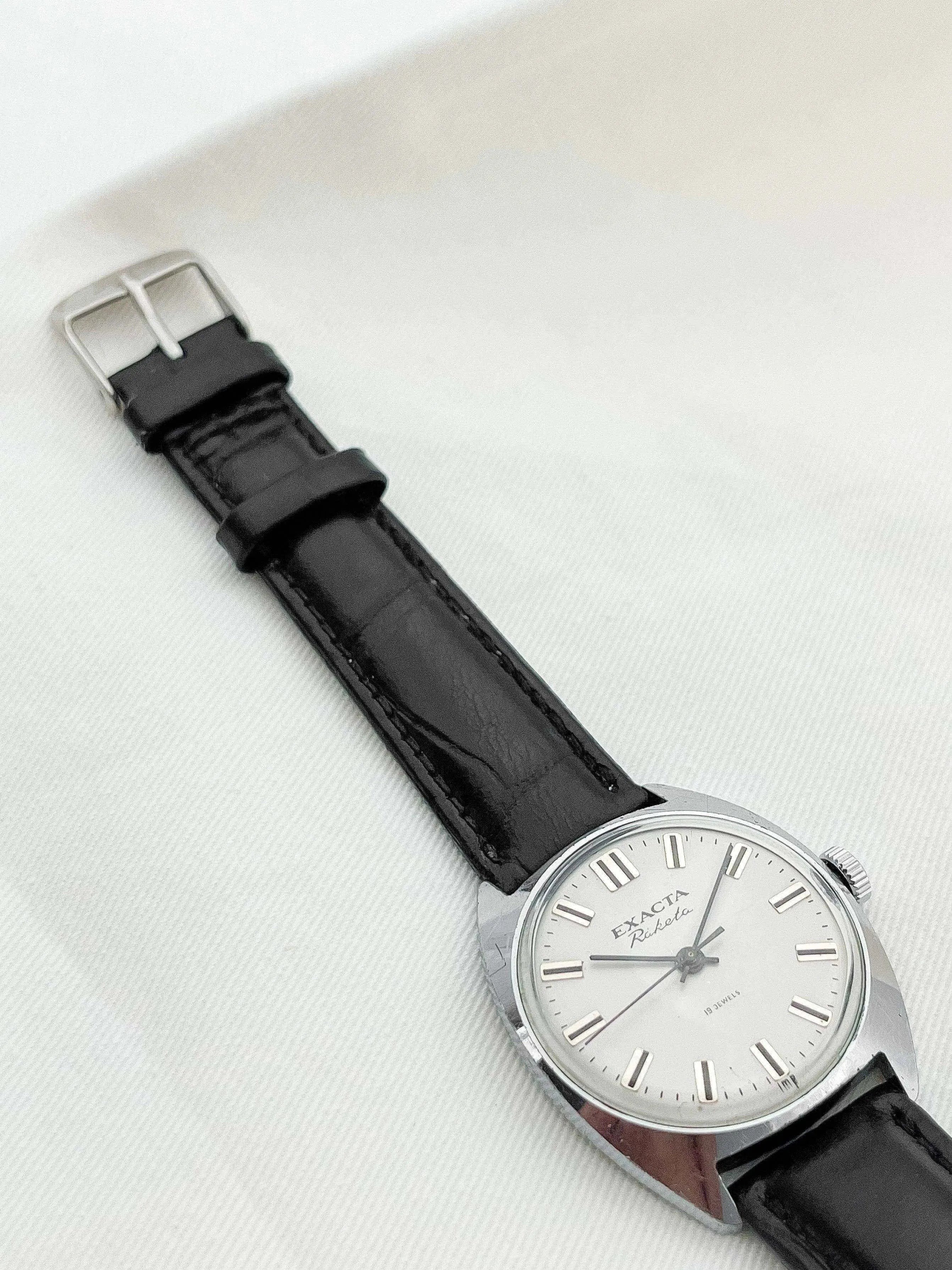 Raketa - Exacta White Dial - 1970s - Atelier Victor