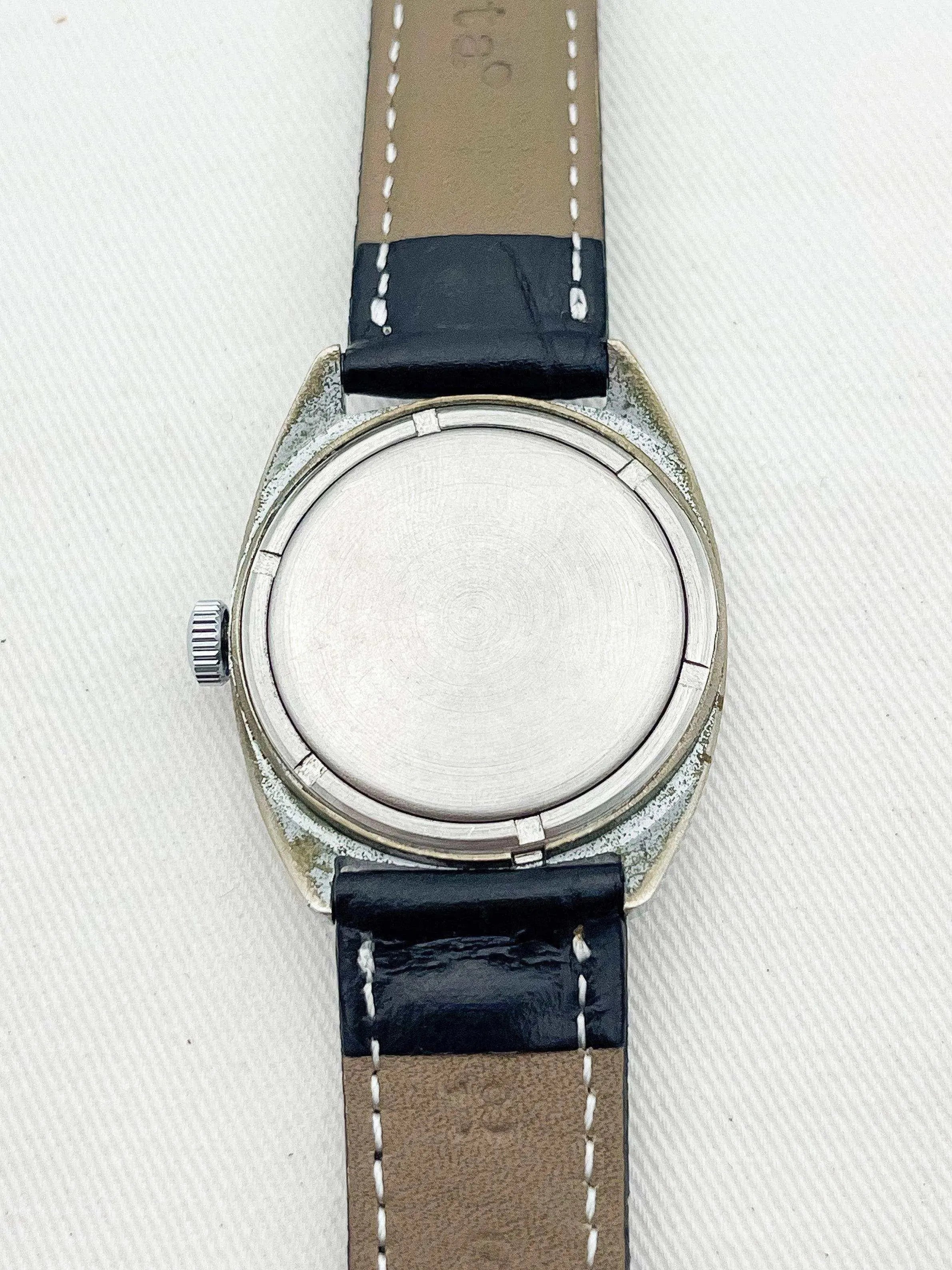 Raketa - Exacta White Dial - 1970s - Atelier Victor