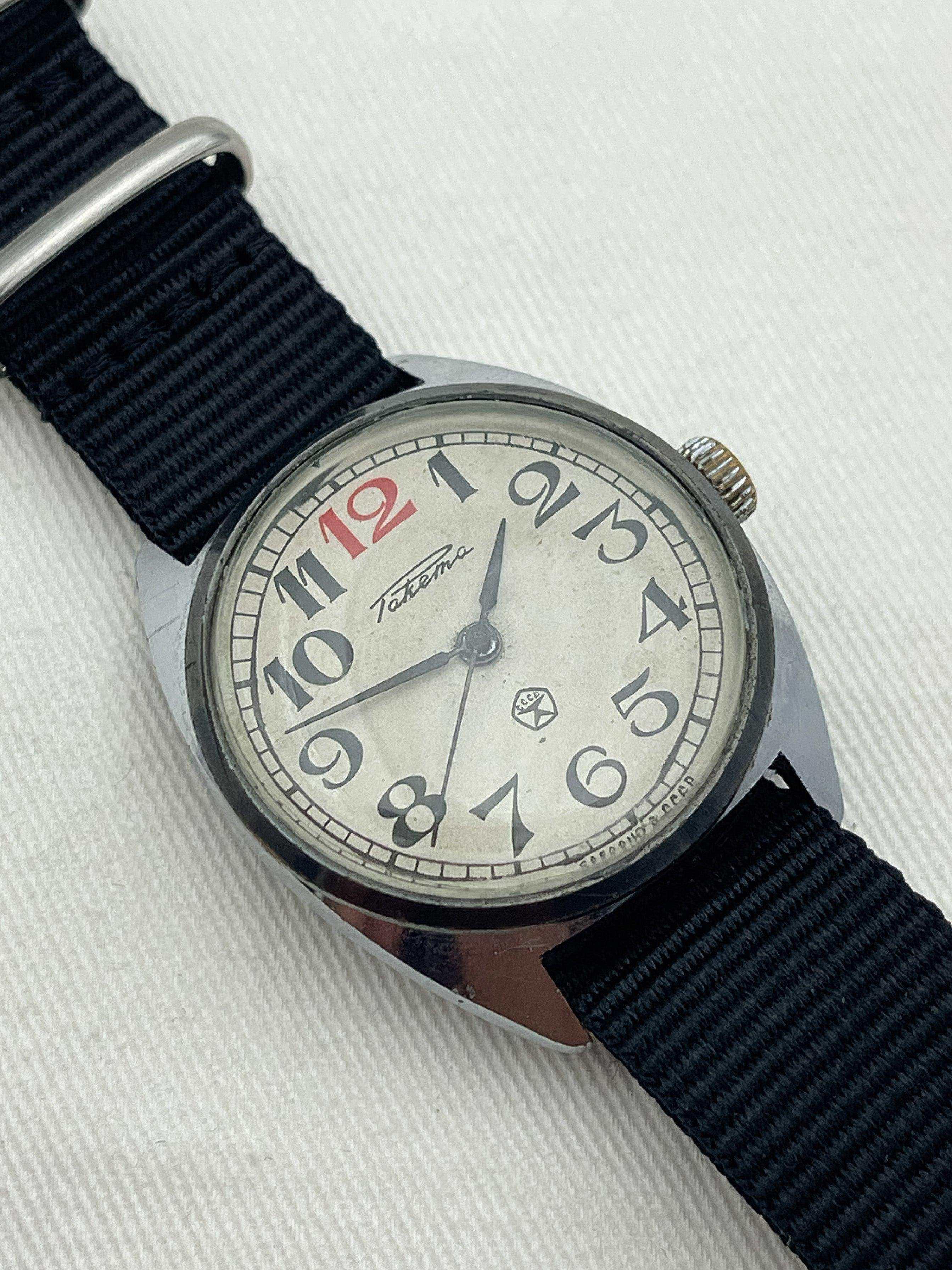 Raketa - Red Twelve - 1960's - Atelier Victor