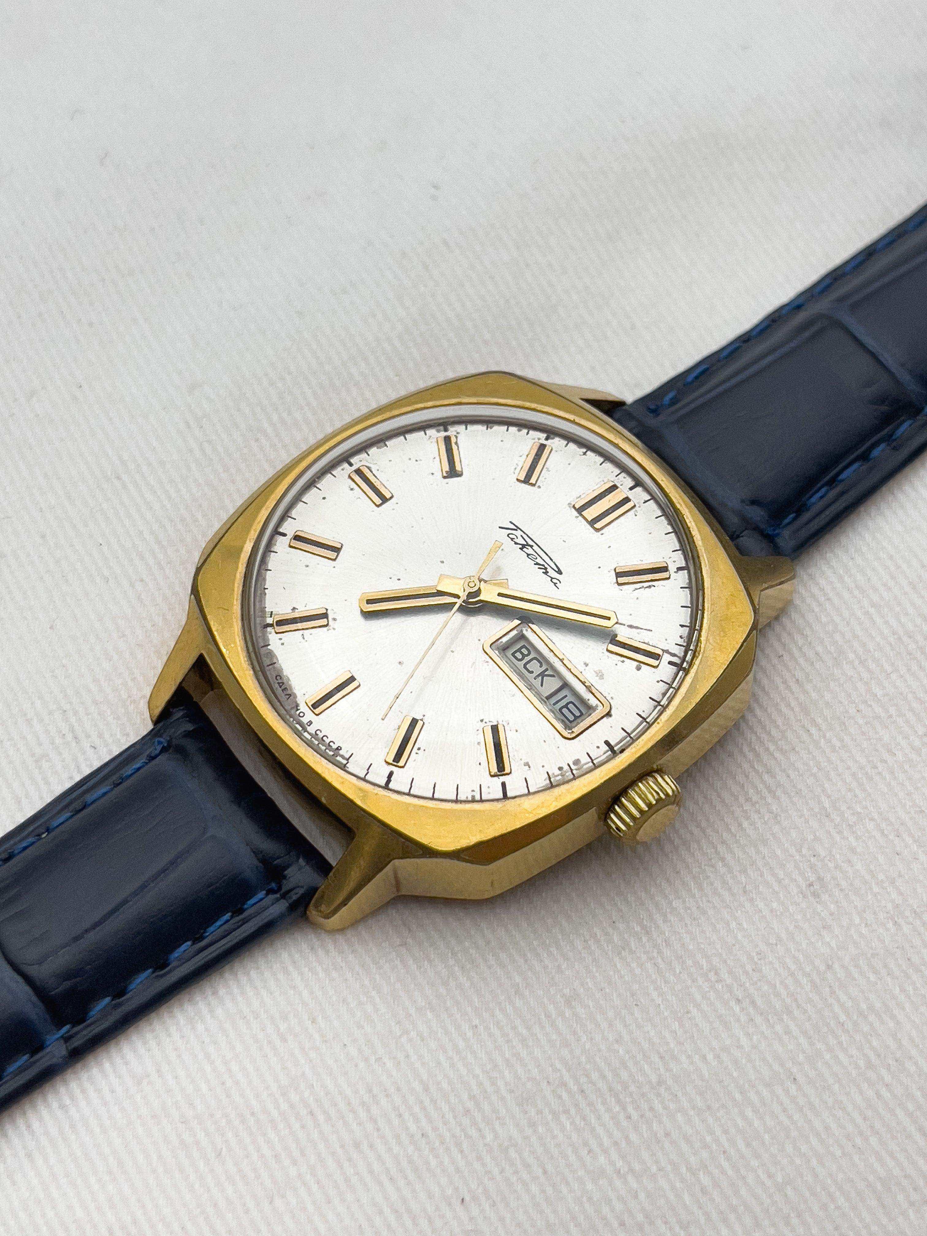 Raketa - Square Gold Daydate - 1970’s - Atelier Victor